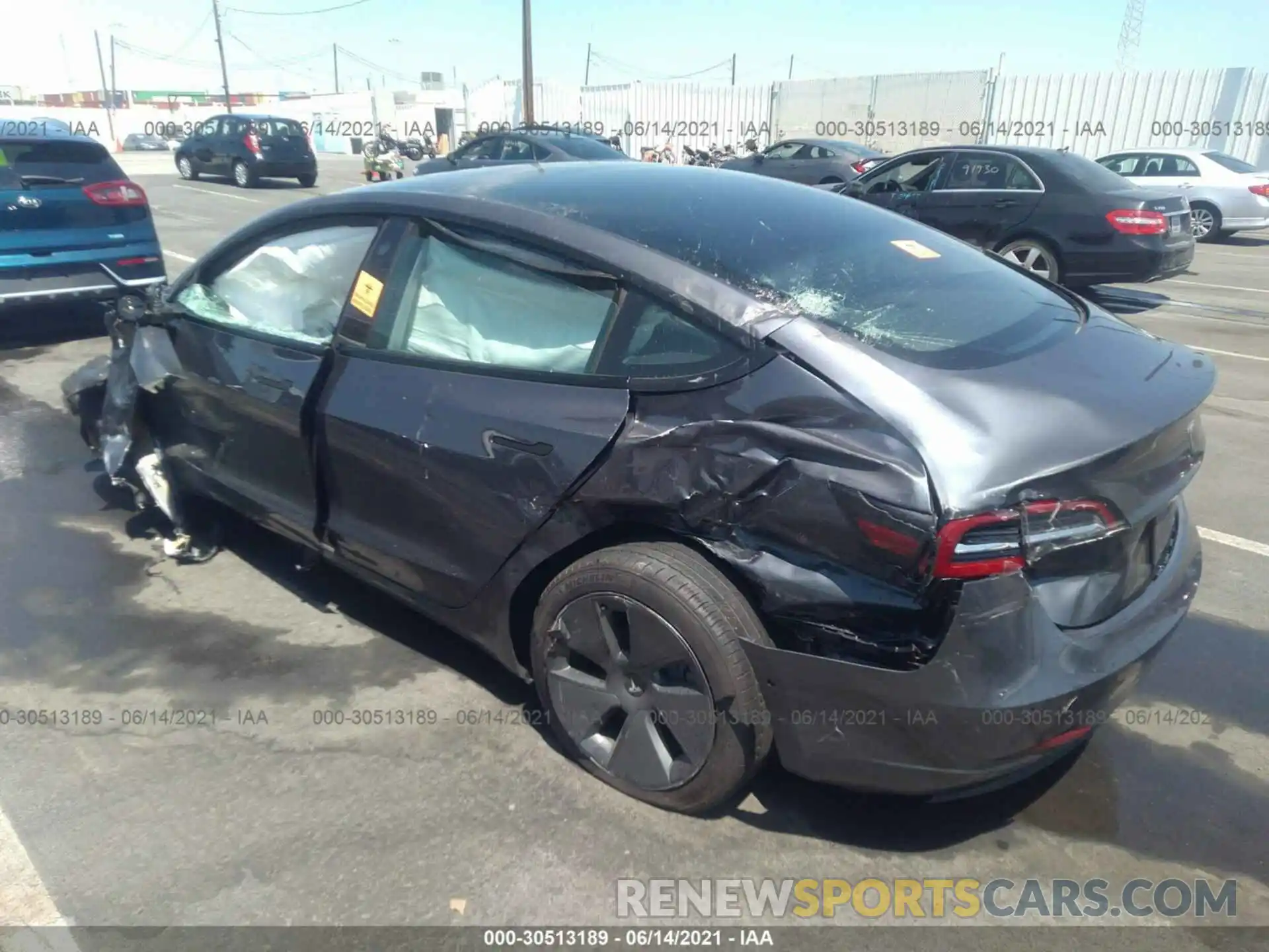 3 Photograph of a damaged car 5YJ3E1EA1MF872975 TESLA MODEL 3 2021