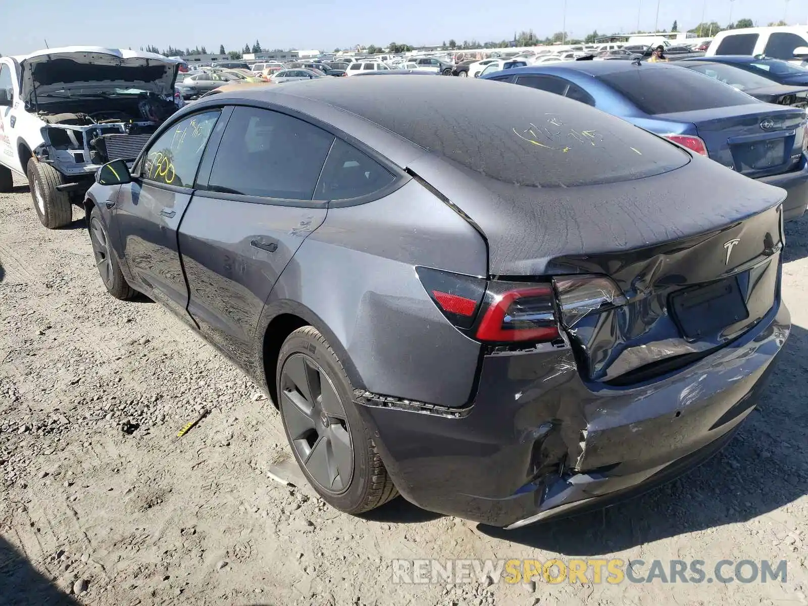 3 Photograph of a damaged car 5YJ3E1EA1MF877416 TESLA MODEL 3 2021