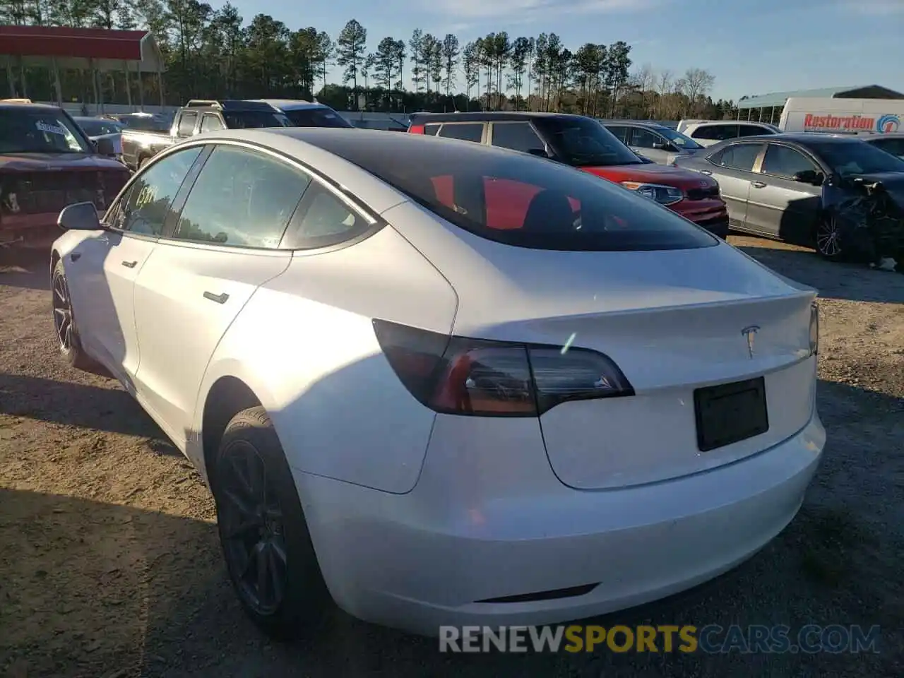 3 Photograph of a damaged car 5YJ3E1EA1MF914805 TESLA MODEL 3 2021