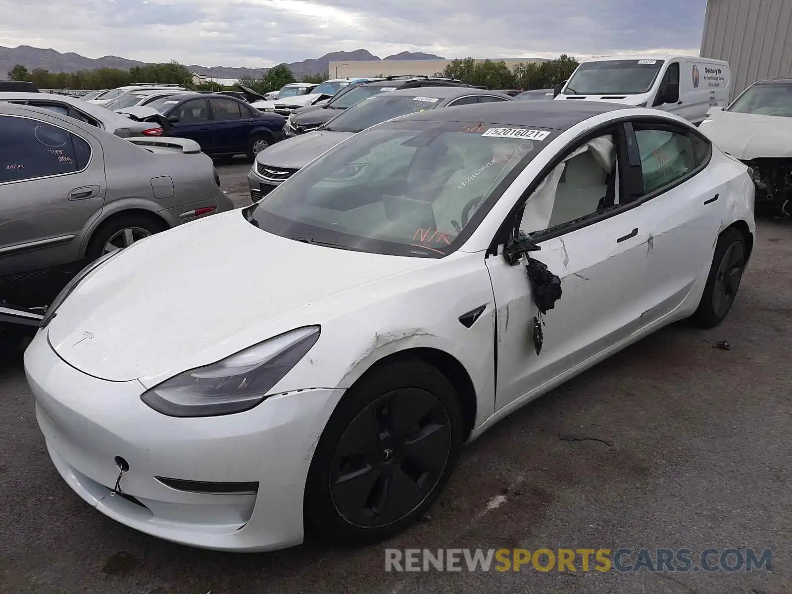 2 Photograph of a damaged car 5YJ3E1EA1MF921592 TESLA MODEL 3 2021