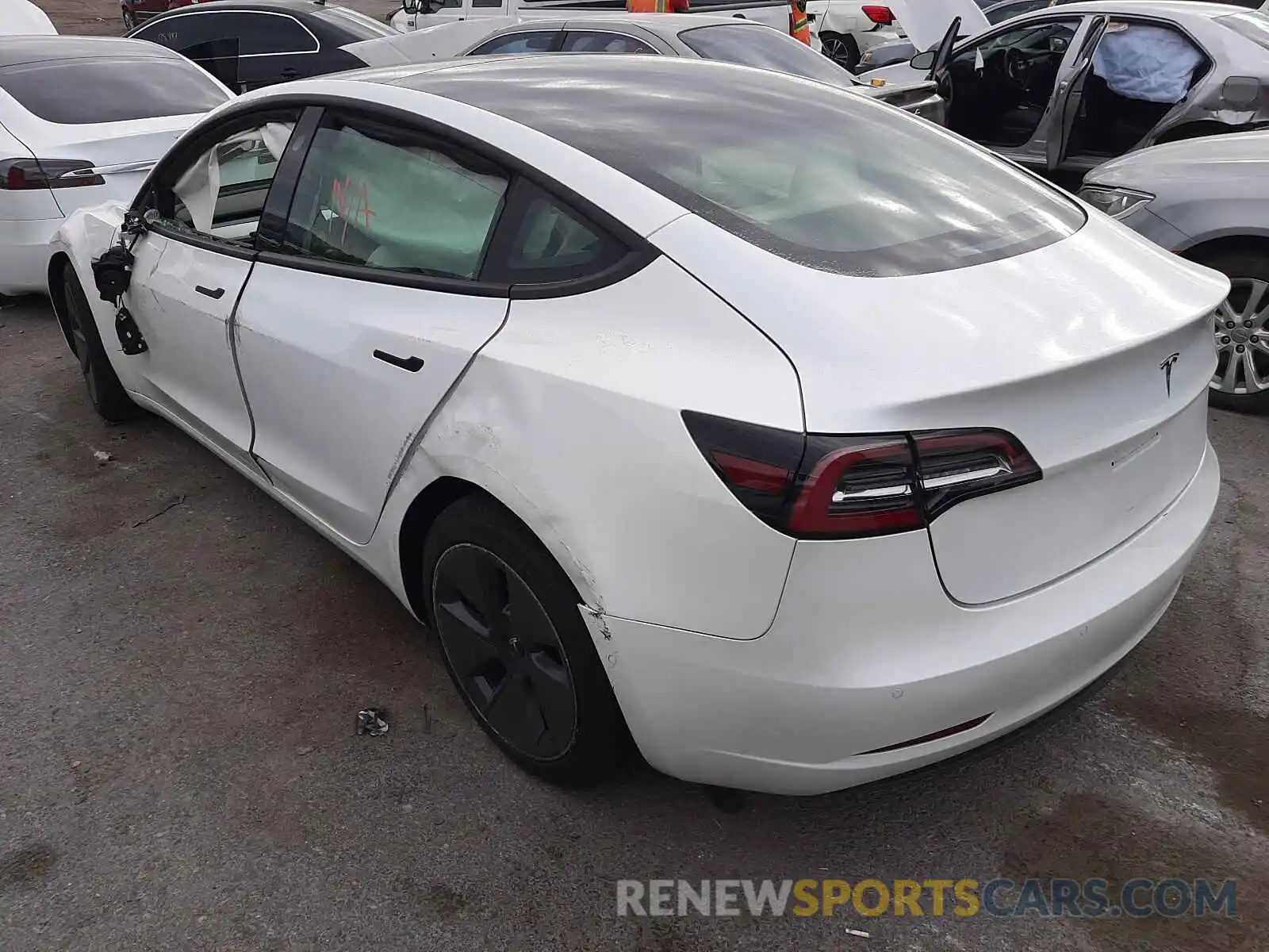 3 Photograph of a damaged car 5YJ3E1EA1MF921592 TESLA MODEL 3 2021