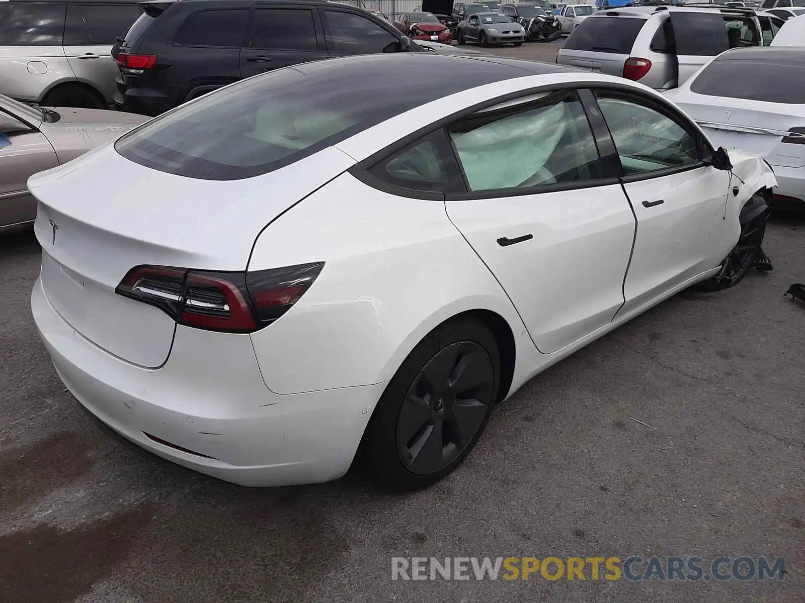 4 Фотография поврежденного автомобиля 5YJ3E1EA1MF921592 TESLA MODEL 3 2021