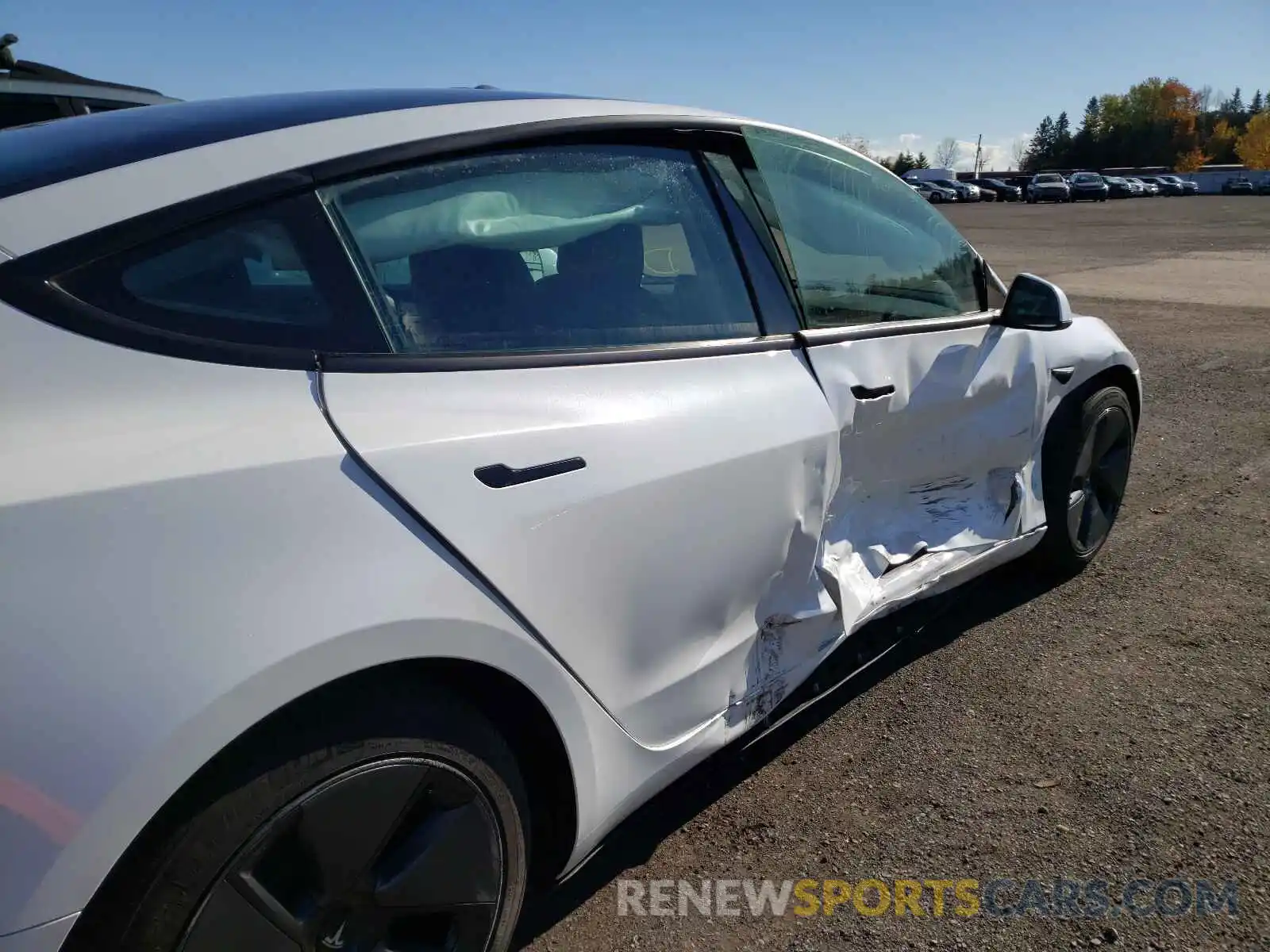 9 Photograph of a damaged car 5YJ3E1EA1MF923004 TESLA MODEL 3 2021