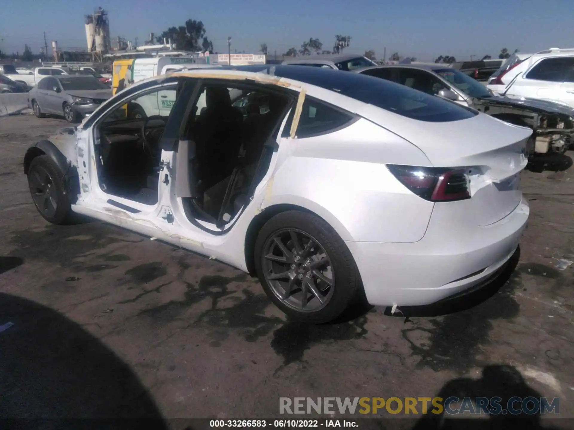 3 Photograph of a damaged car 5YJ3E1EA1MF929708 TESLA MODEL 3 2021