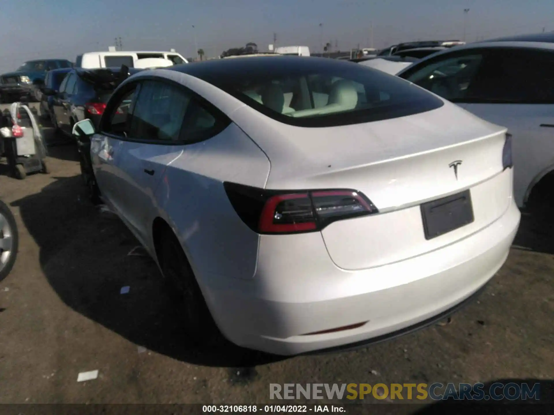 3 Photograph of a damaged car 5YJ3E1EA1MF938845 TESLA MODEL 3 2021