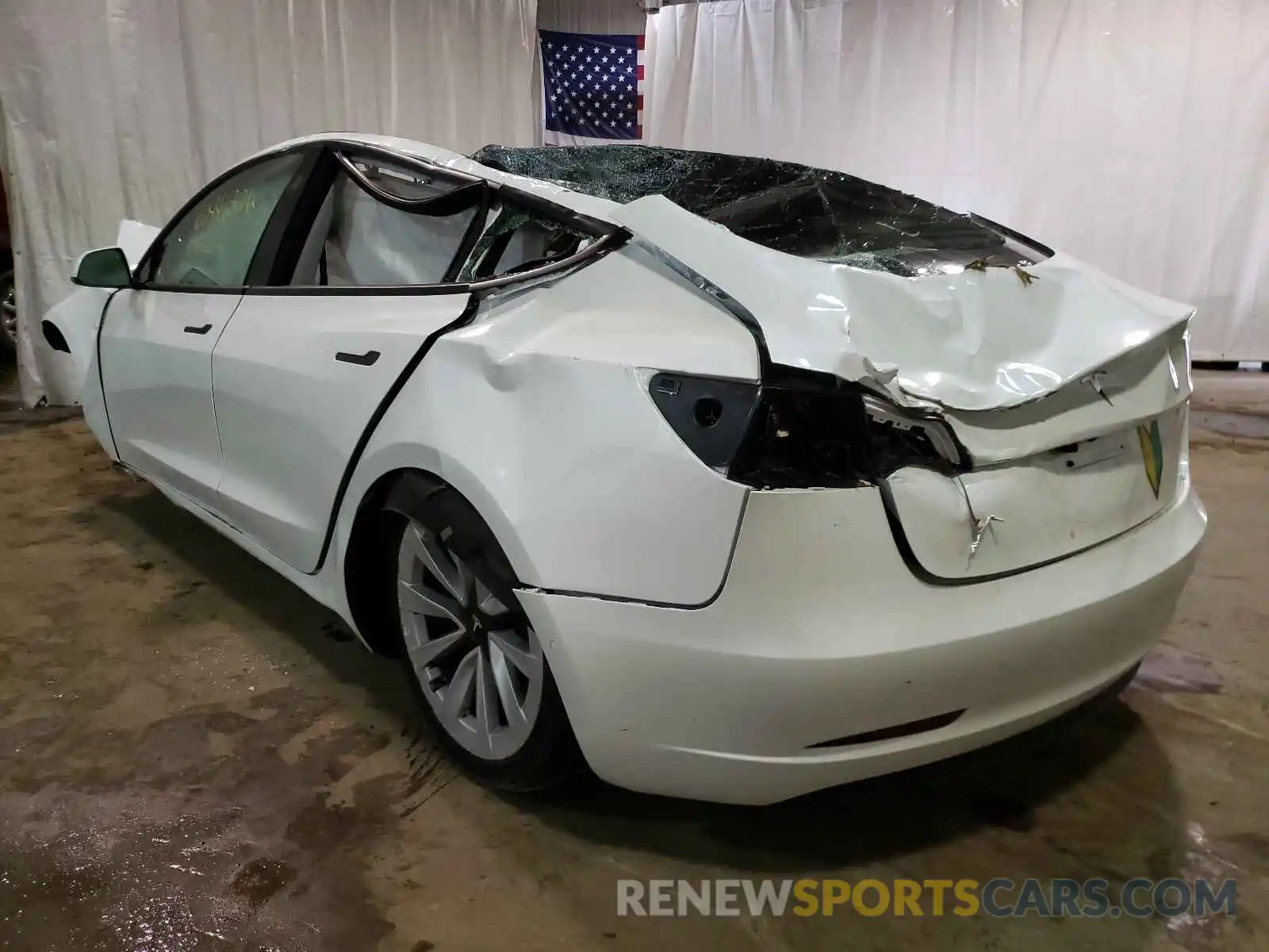 3 Photograph of a damaged car 5YJ3E1EA1MF982683 TESLA MODEL 3 2021