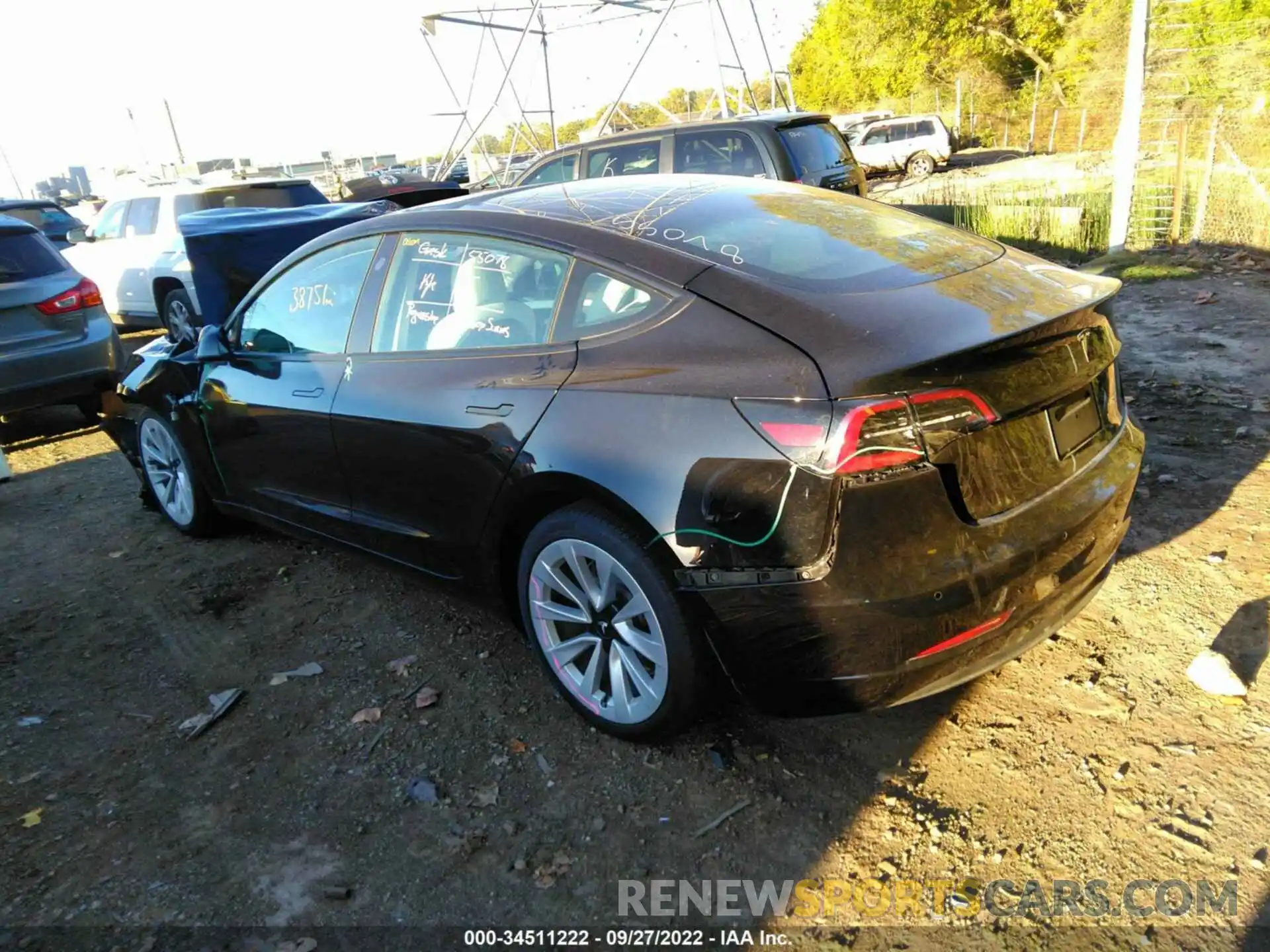 3 Фотография поврежденного автомобиля 5YJ3E1EA1MF983042 TESLA MODEL 3 2021