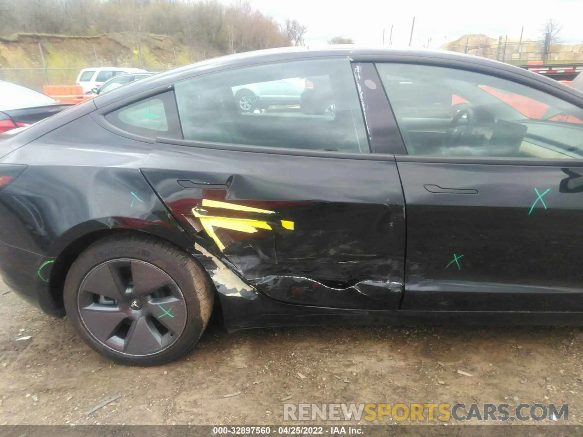 6 Photograph of a damaged car 5YJ3E1EA1MF991335 TESLA MODEL 3 2021