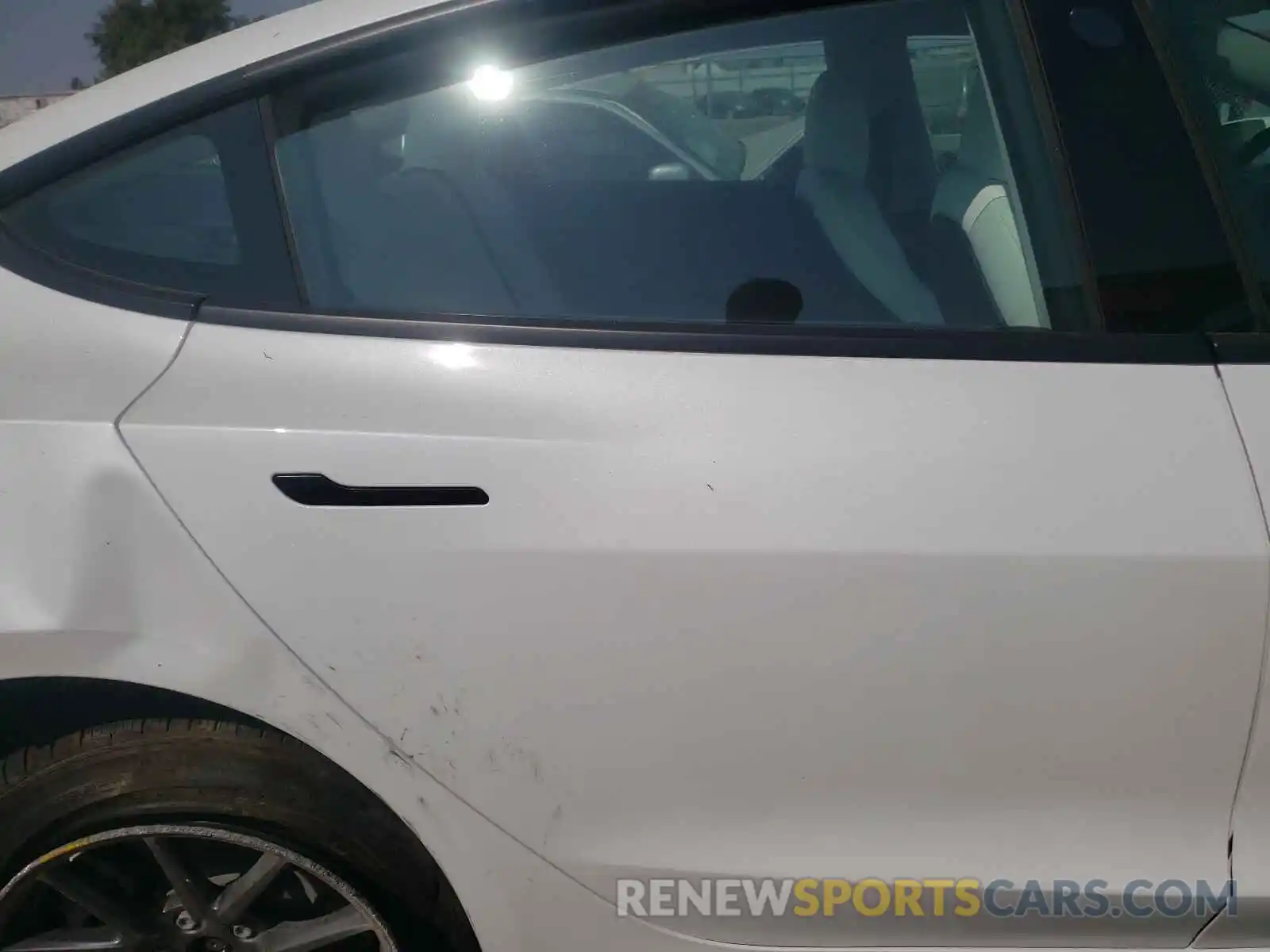 6 Photograph of a damaged car 5YJ3E1EA2MF000837 TESLA MODEL 3 2021