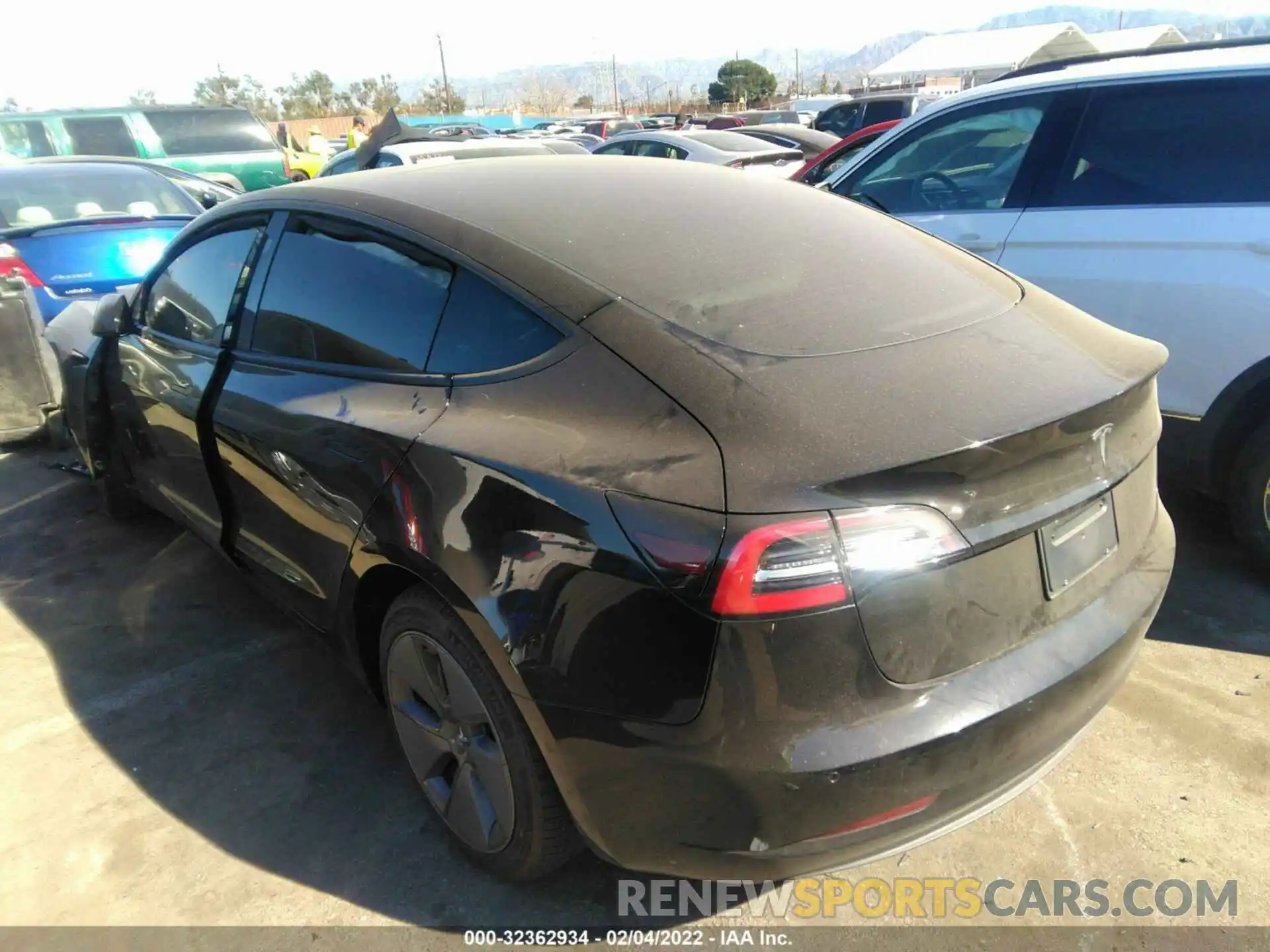 3 Photograph of a damaged car 5YJ3E1EA2MF001194 TESLA MODEL 3 2021