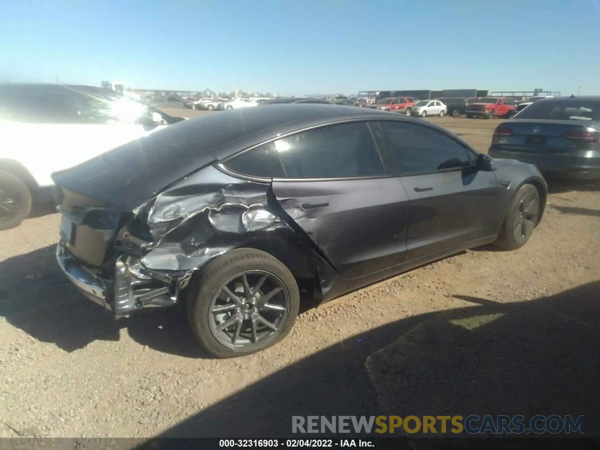 4 Photograph of a damaged car 5YJ3E1EA2MF001857 TESLA MODEL 3 2021