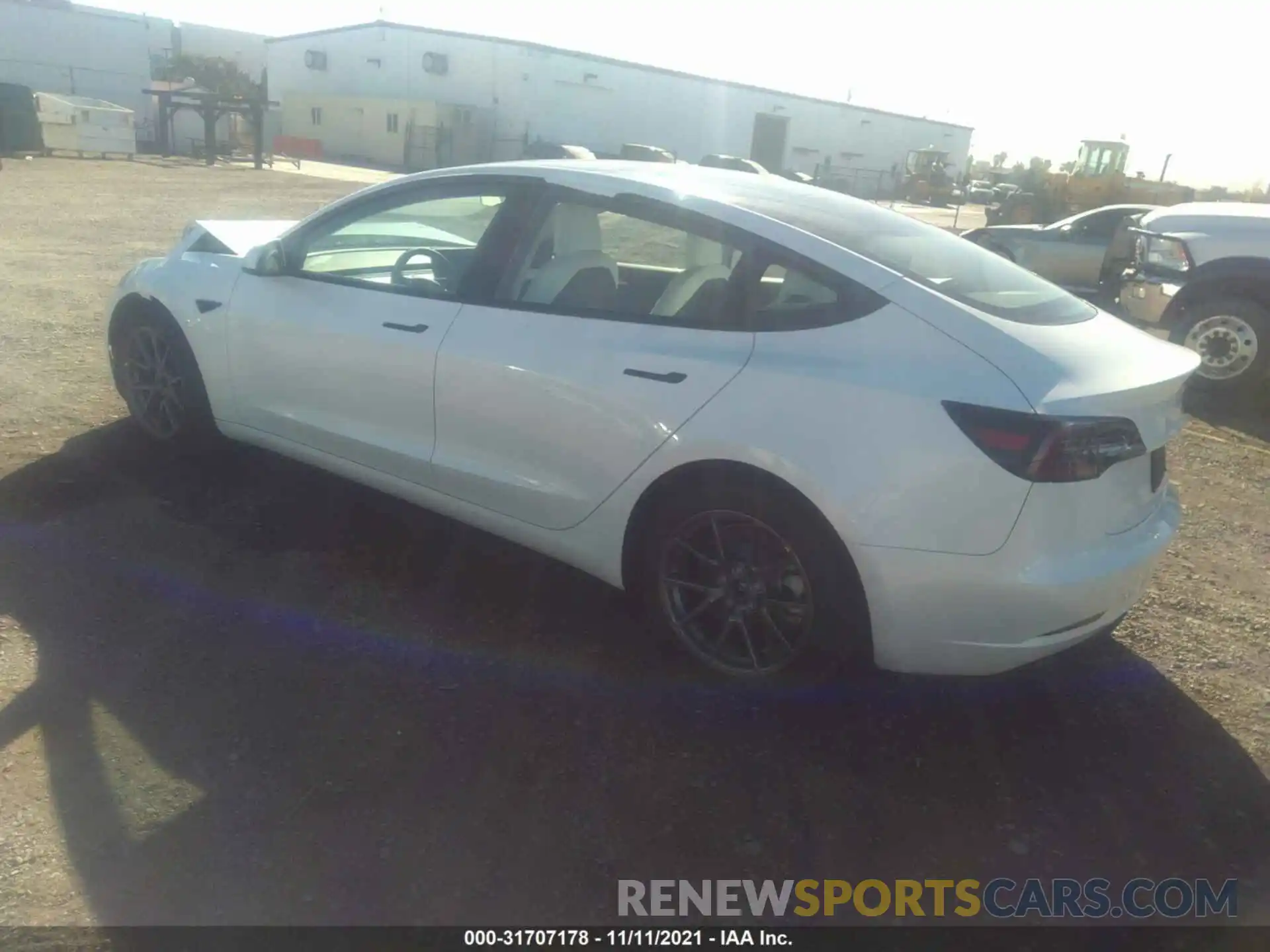 3 Photograph of a damaged car 5YJ3E1EA2MF028816 TESLA MODEL 3 2021