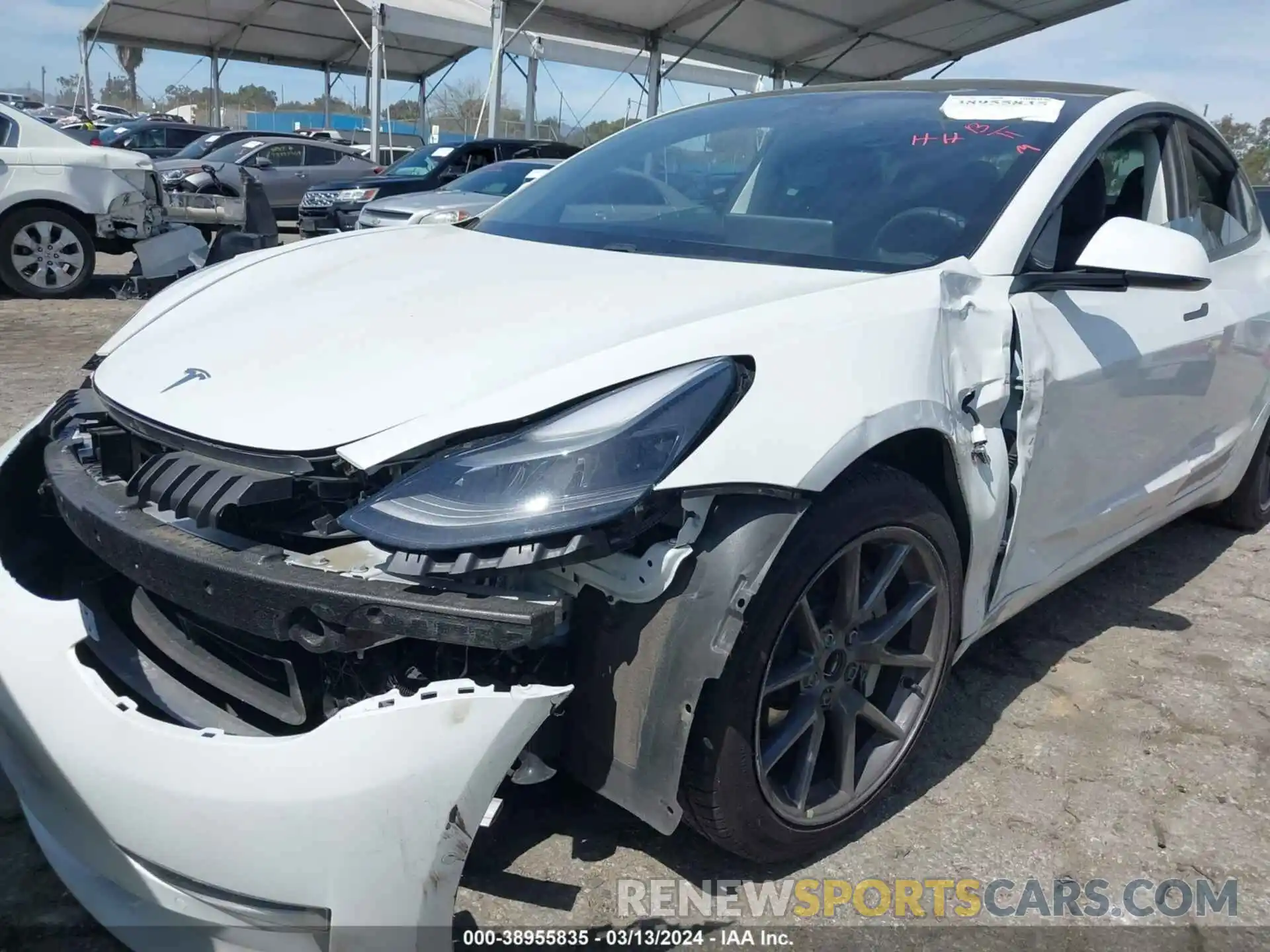 5 Photograph of a damaged car 5YJ3E1EA2MF076137 TESLA MODEL 3 2021