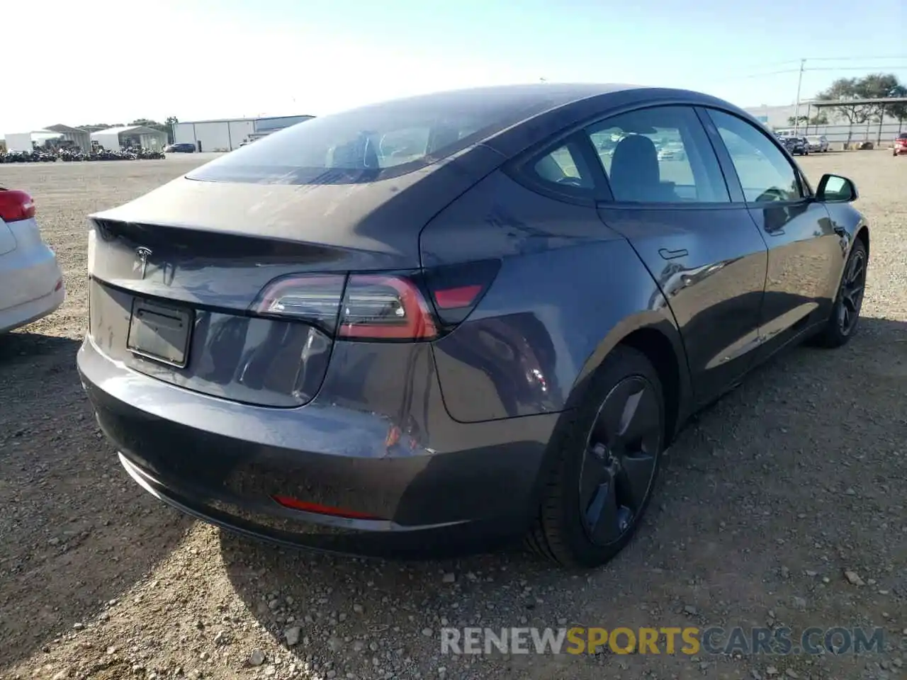 4 Photograph of a damaged car 5YJ3E1EA2MF091866 TESLA MODEL 3 2021