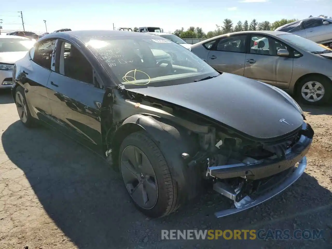 1 Photograph of a damaged car 5YJ3E1EA2MF093956 TESLA MODEL 3 2021