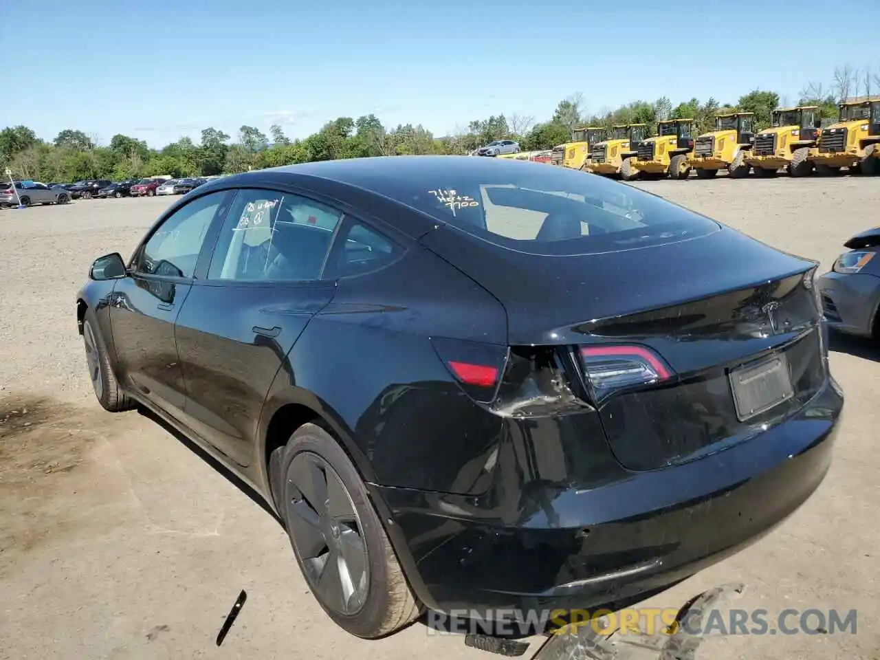 3 Photograph of a damaged car 5YJ3E1EA2MF093956 TESLA MODEL 3 2021