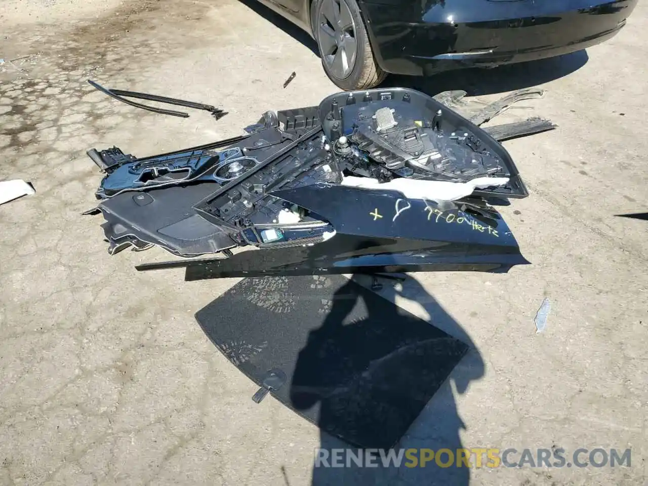 9 Photograph of a damaged car 5YJ3E1EA2MF093956 TESLA MODEL 3 2021