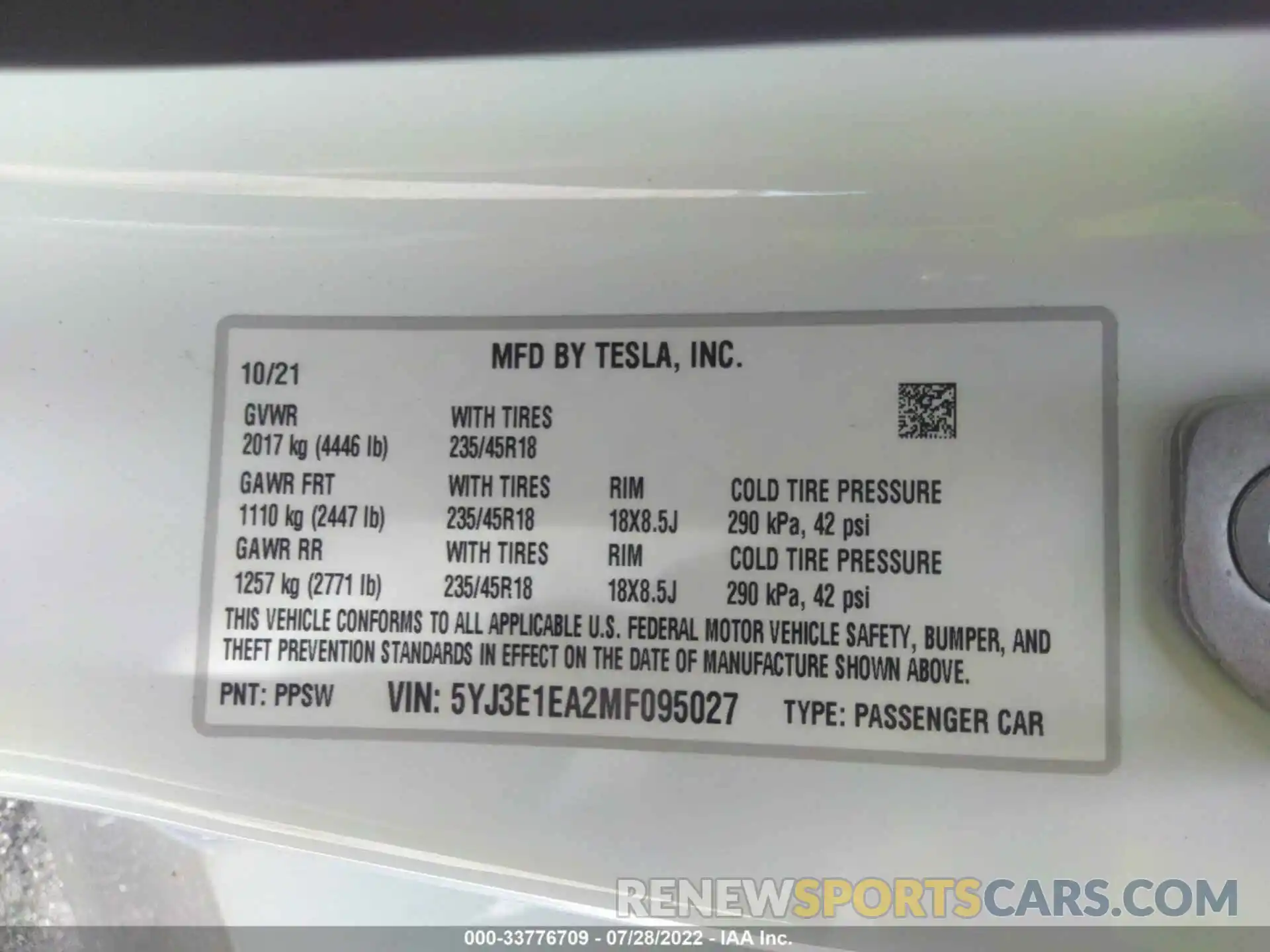 9 Photograph of a damaged car 5YJ3E1EA2MF095027 TESLA MODEL 3 2021