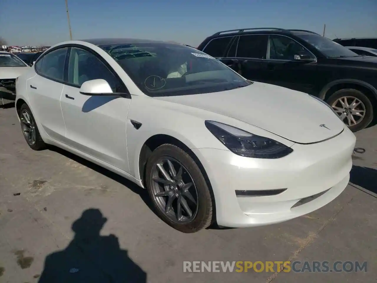 1 Photograph of a damaged car 5YJ3E1EA2MF097067 TESLA MODEL 3 2021