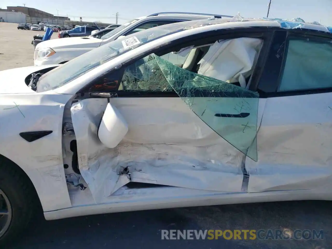 9 Photograph of a damaged car 5YJ3E1EA2MF097067 TESLA MODEL 3 2021