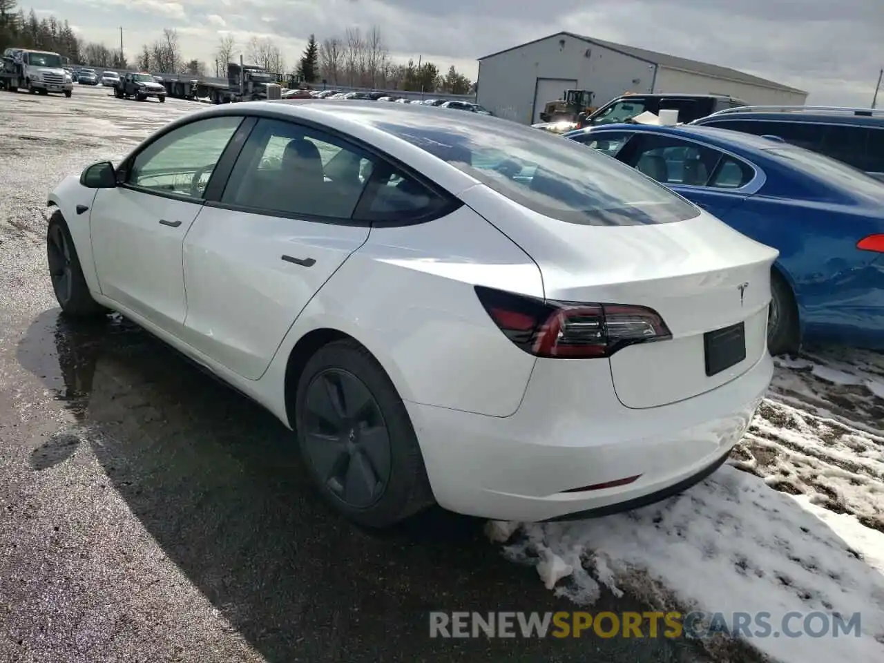 3 Photograph of a damaged car 5YJ3E1EA2MF871642 TESLA MODEL 3 2021