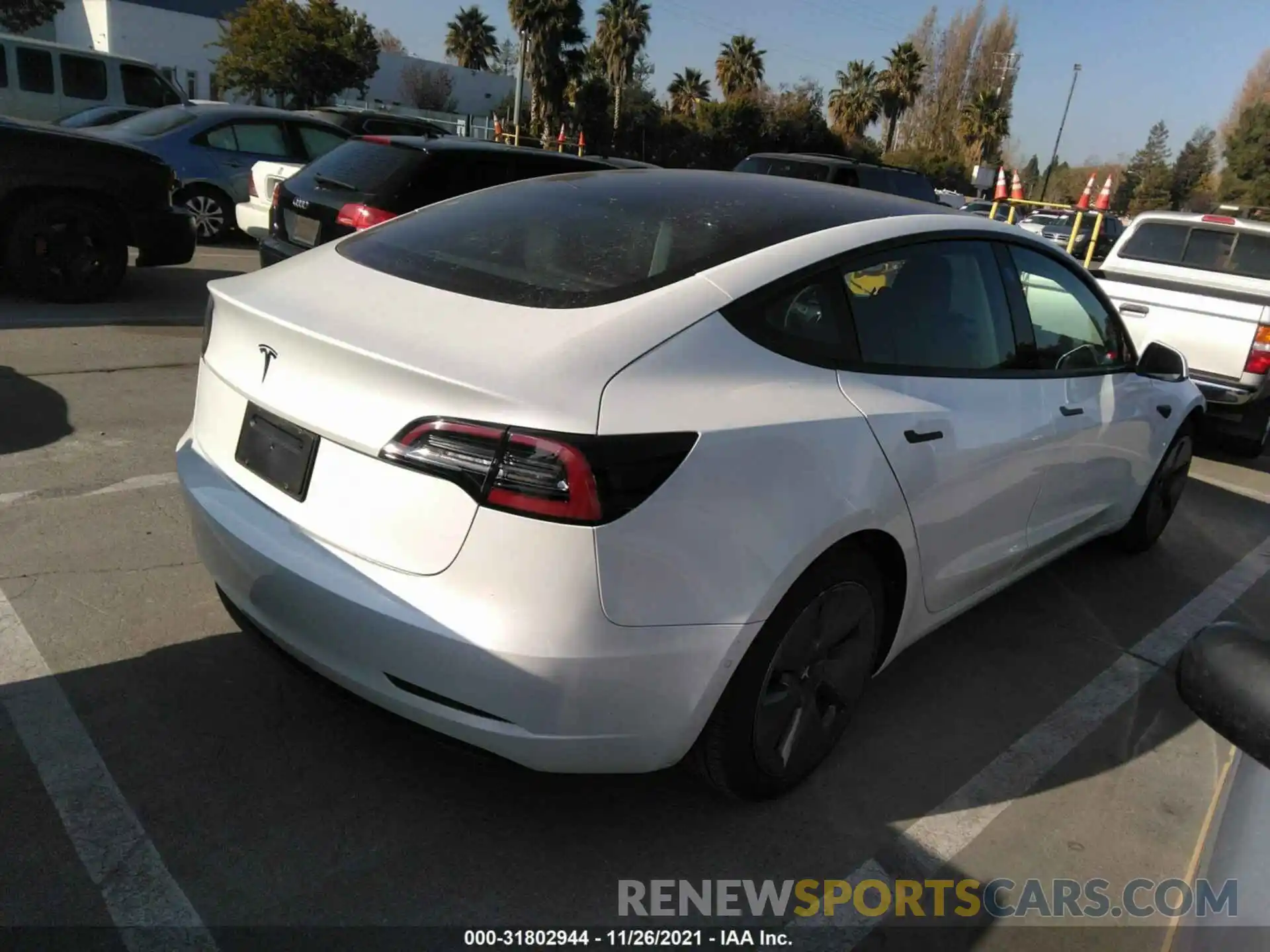 4 Photograph of a damaged car 5YJ3E1EA2MF874508 TESLA MODEL 3 2021