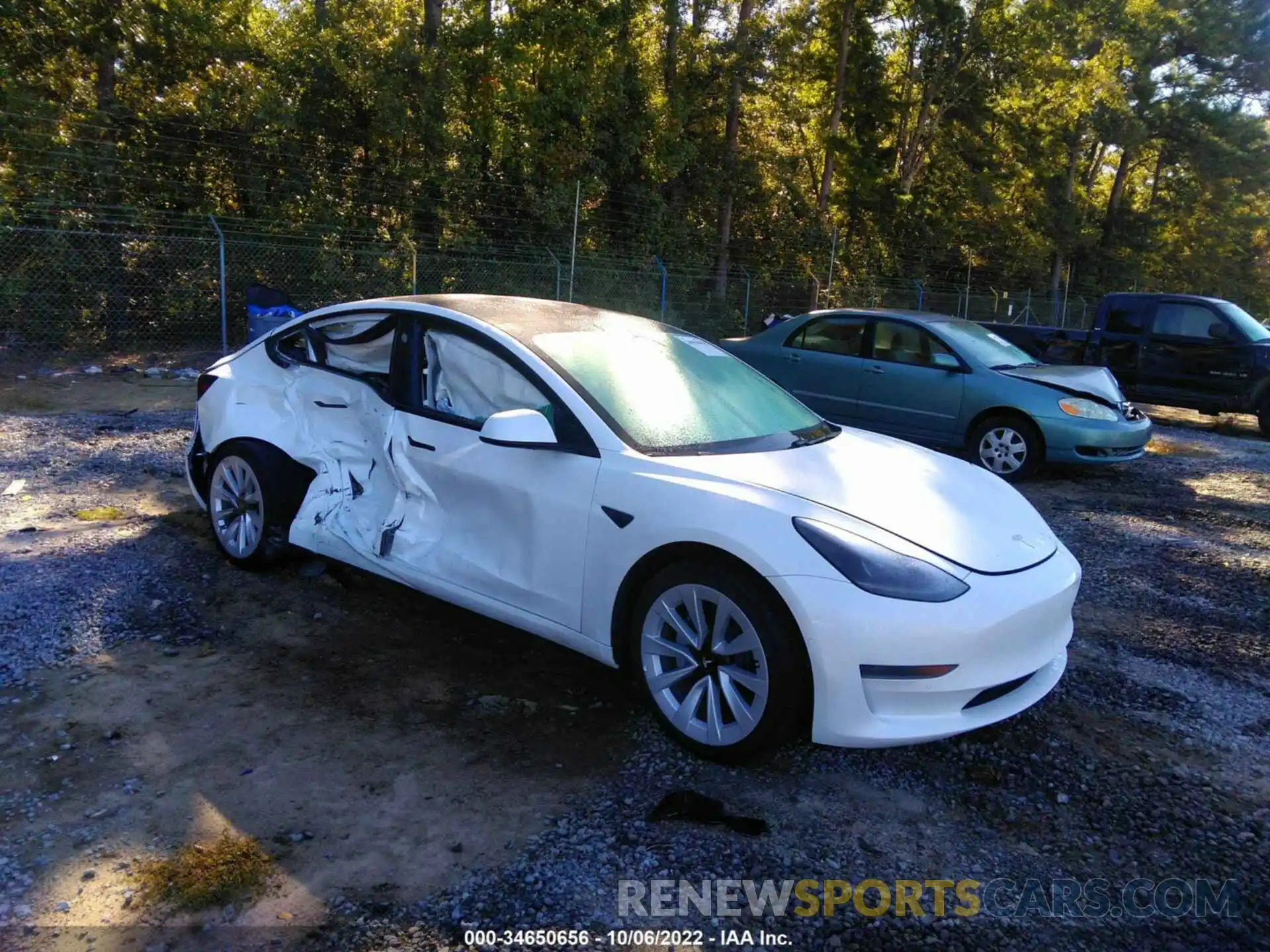 1 Photograph of a damaged car 5YJ3E1EA2MF908317 TESLA MODEL 3 2021