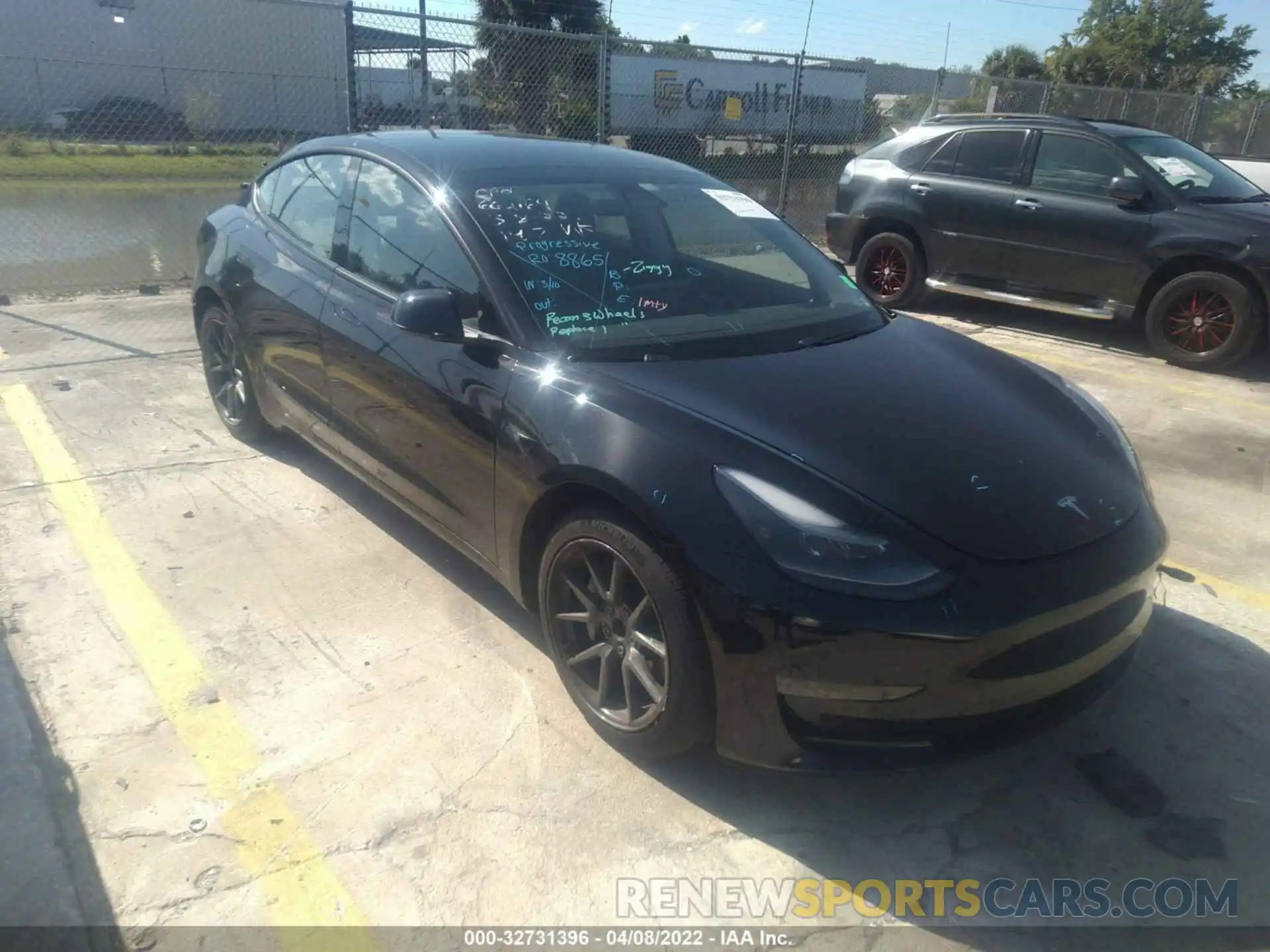 1 Photograph of a damaged car 5YJ3E1EA2MF911332 TESLA MODEL 3 2021