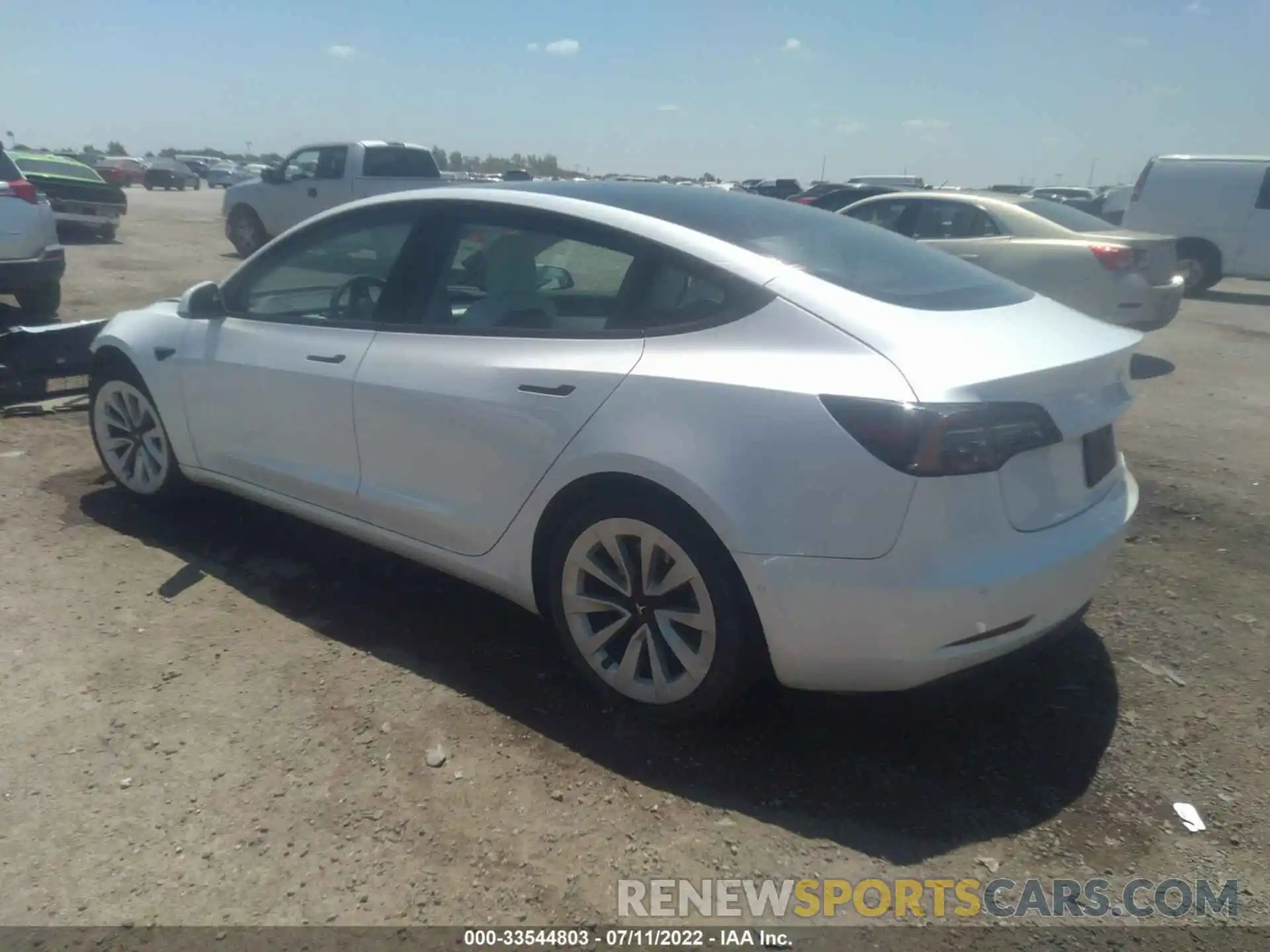 3 Photograph of a damaged car 5YJ3E1EA2MF920628 TESLA MODEL 3 2021