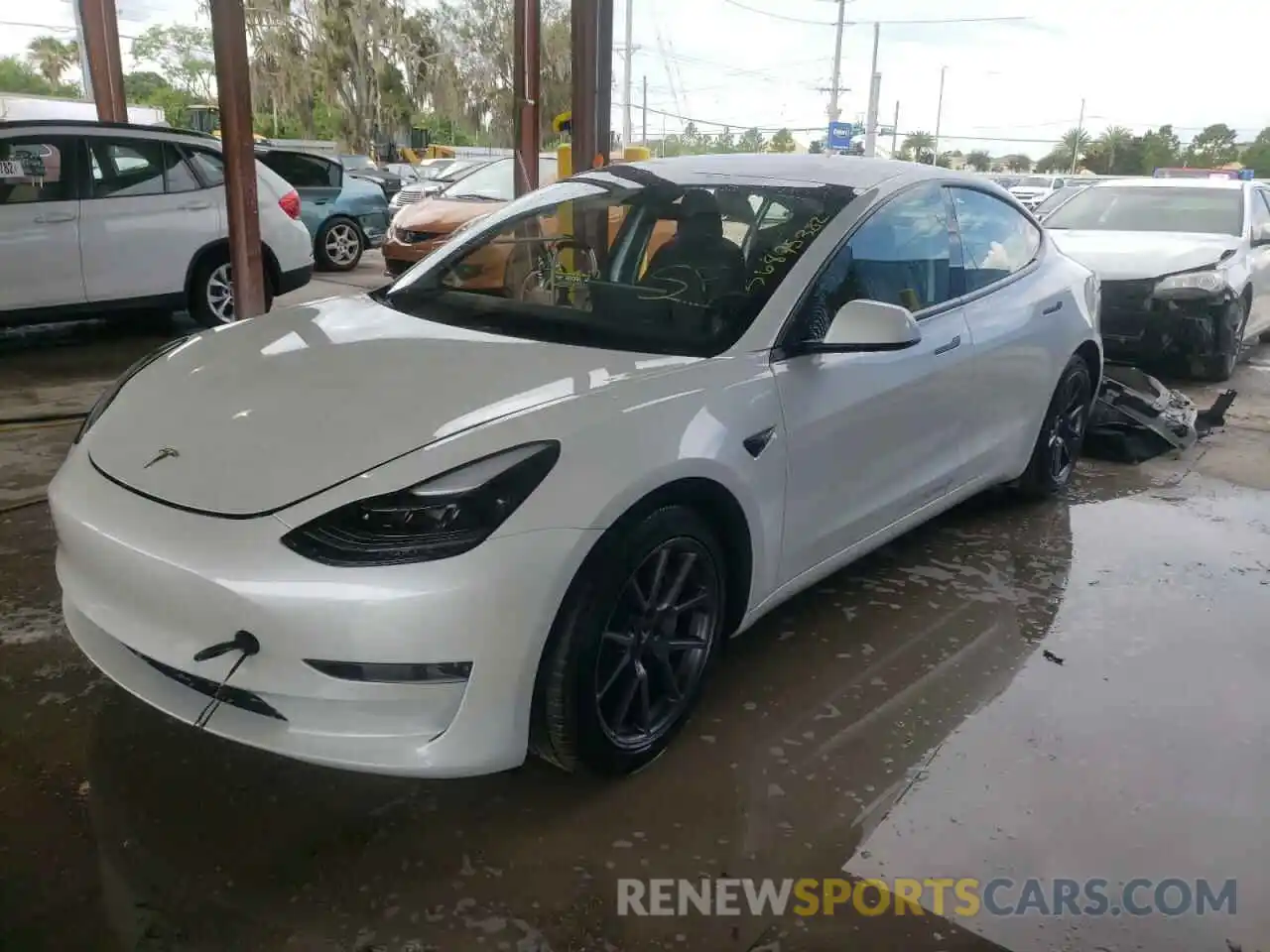 2 Photograph of a damaged car 5YJ3E1EA2MF923416 TESLA MODEL 3 2021