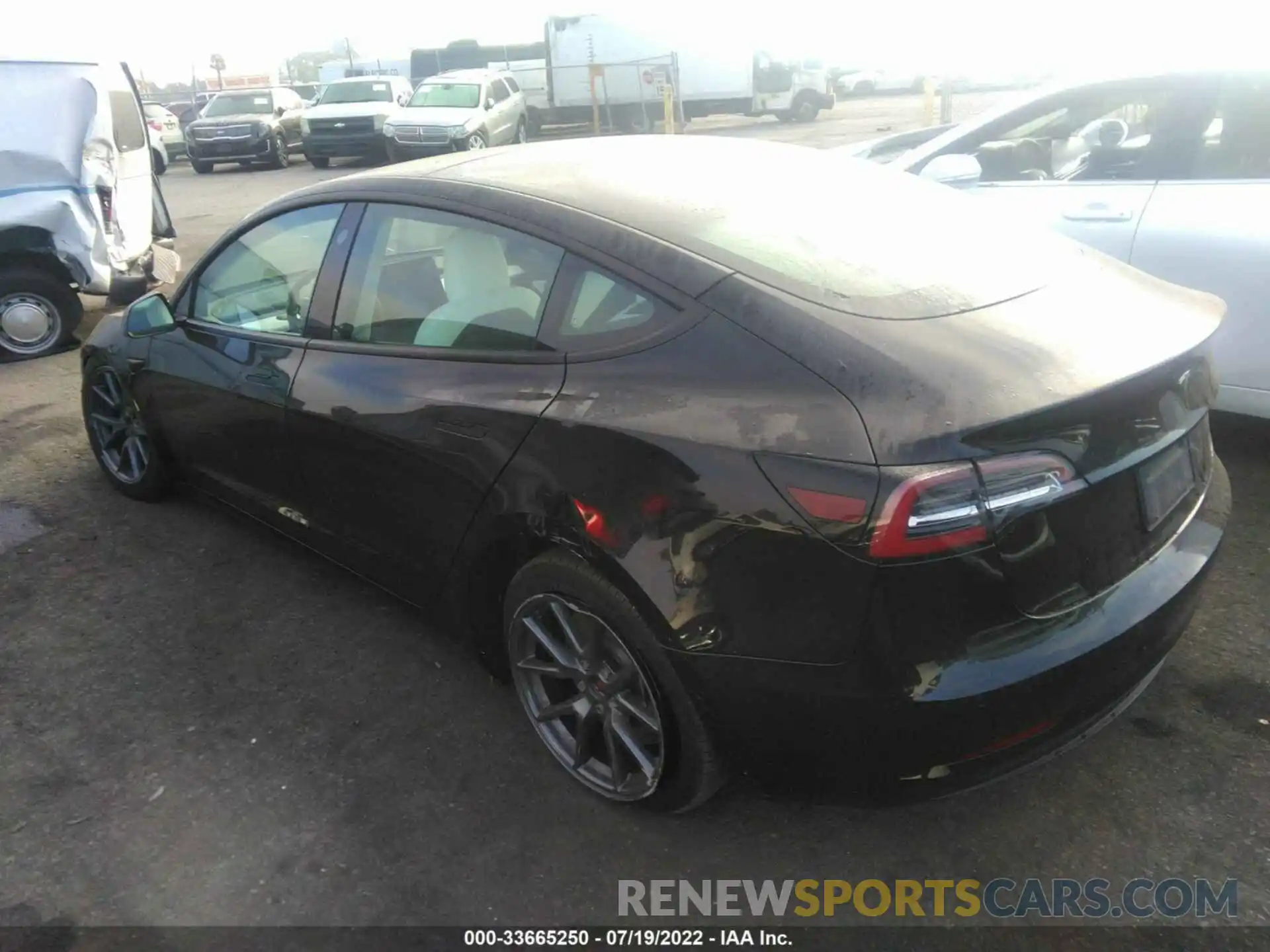 3 Photograph of a damaged car 5YJ3E1EA2MF938577 TESLA MODEL 3 2021