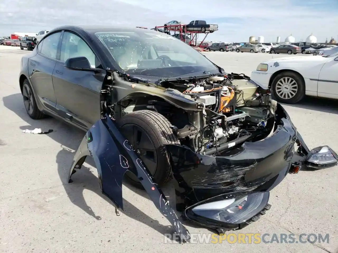 1 Photograph of a damaged car 5YJ3E1EA2MF973121 TESLA MODEL 3 2021