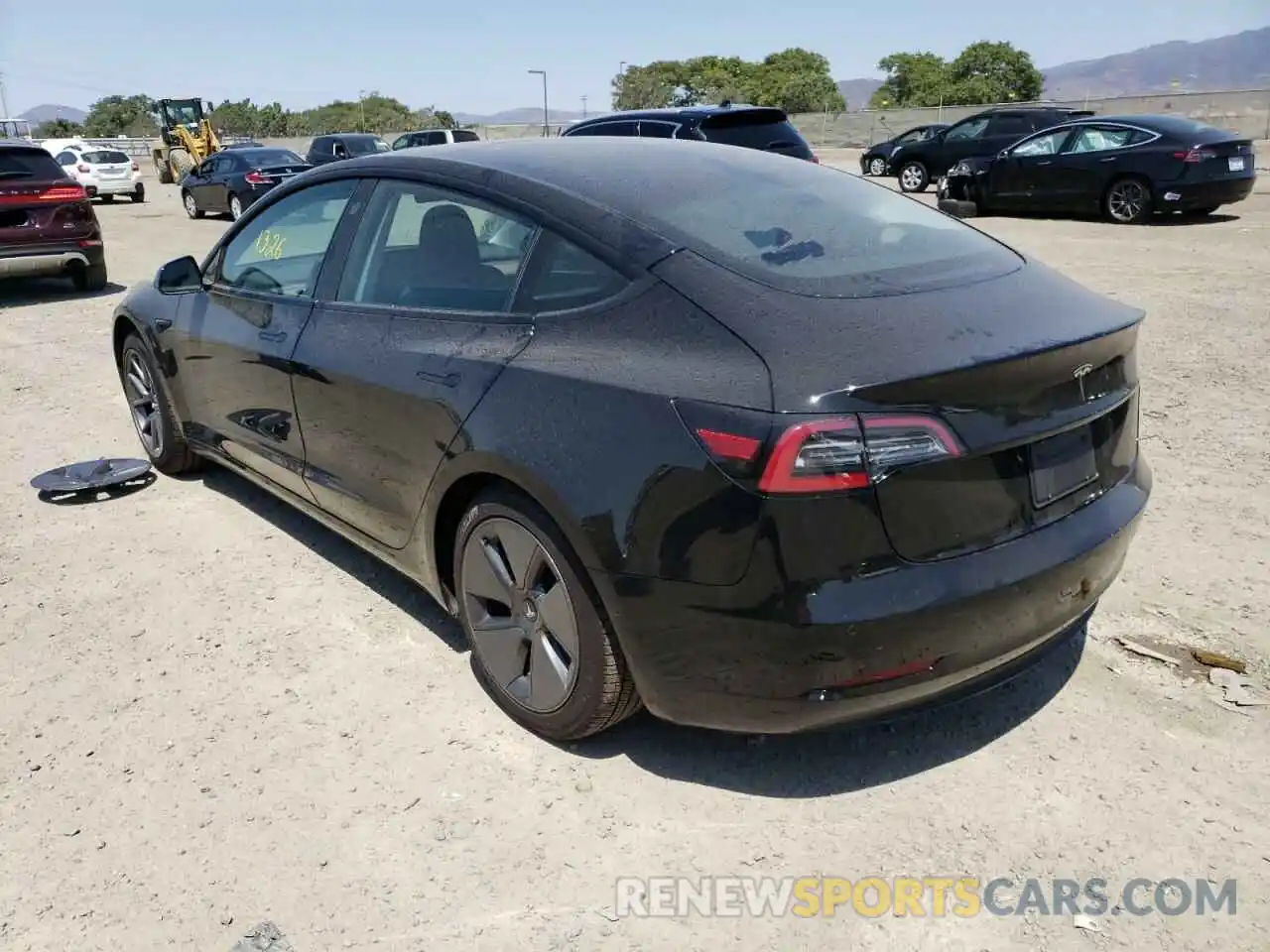 3 Photograph of a damaged car 5YJ3E1EA2MF982031 TESLA MODEL 3 2021