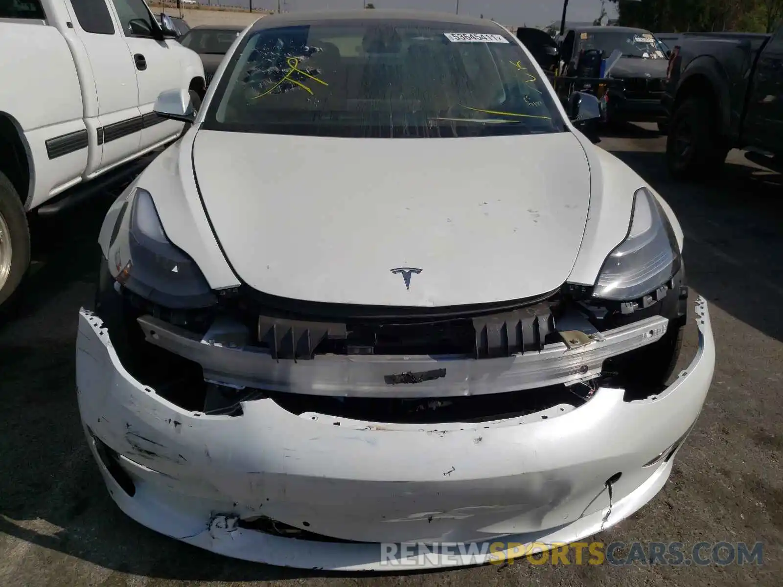 9 Photograph of a damaged car 5YJ3E1EA2MF992557 TESLA MODEL 3 2021