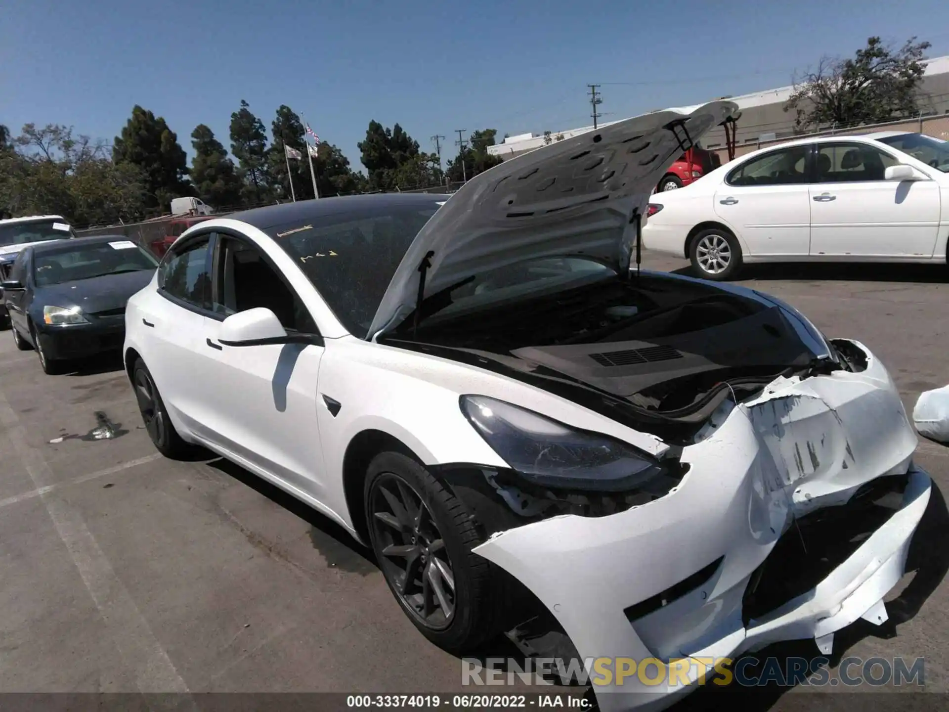 1 Photograph of a damaged car 5YJ3E1EA3MF009479 TESLA MODEL 3 2021