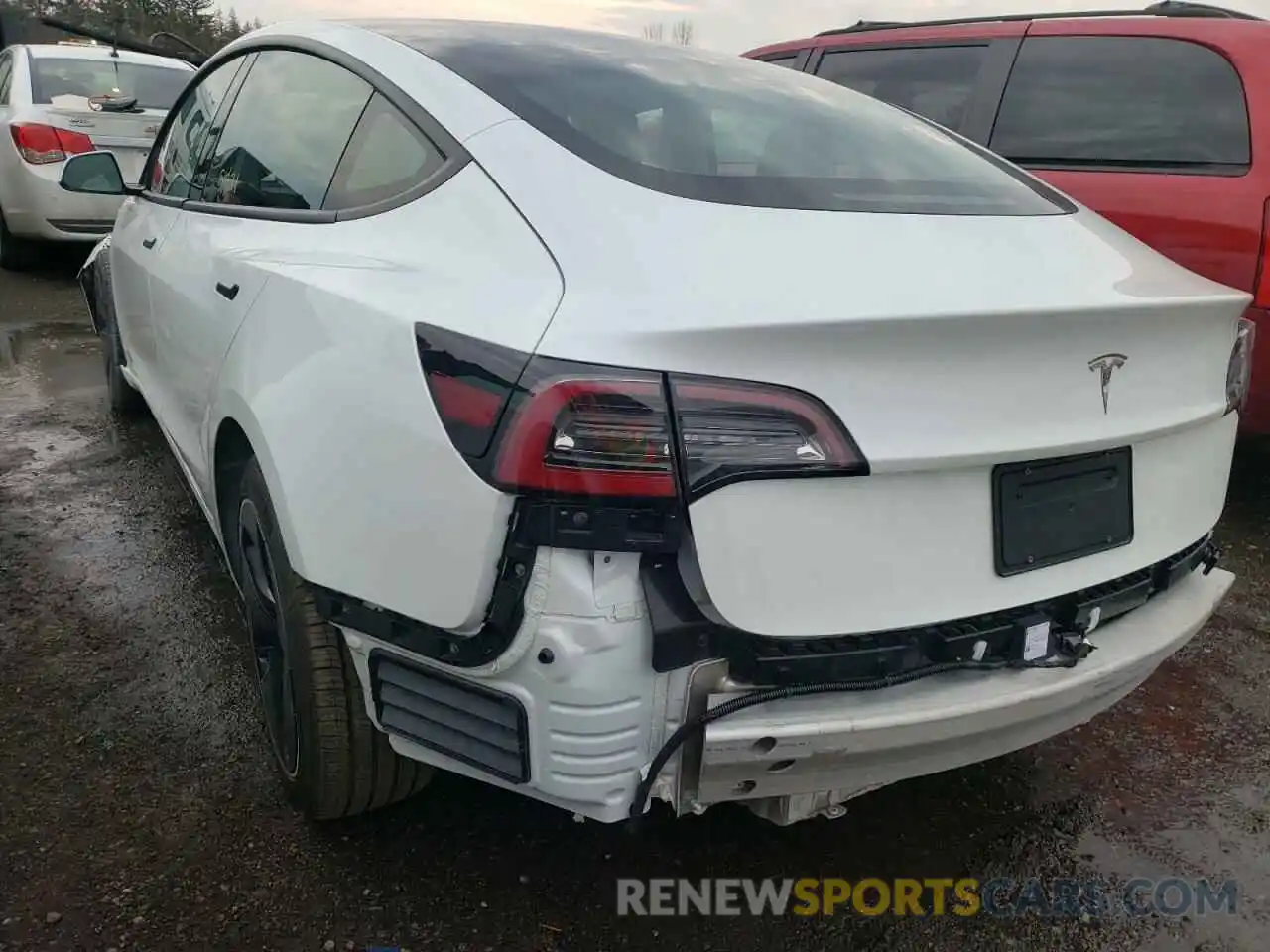 3 Photograph of a damaged car 5YJ3E1EA3MF013533 TESLA MODEL 3 2021