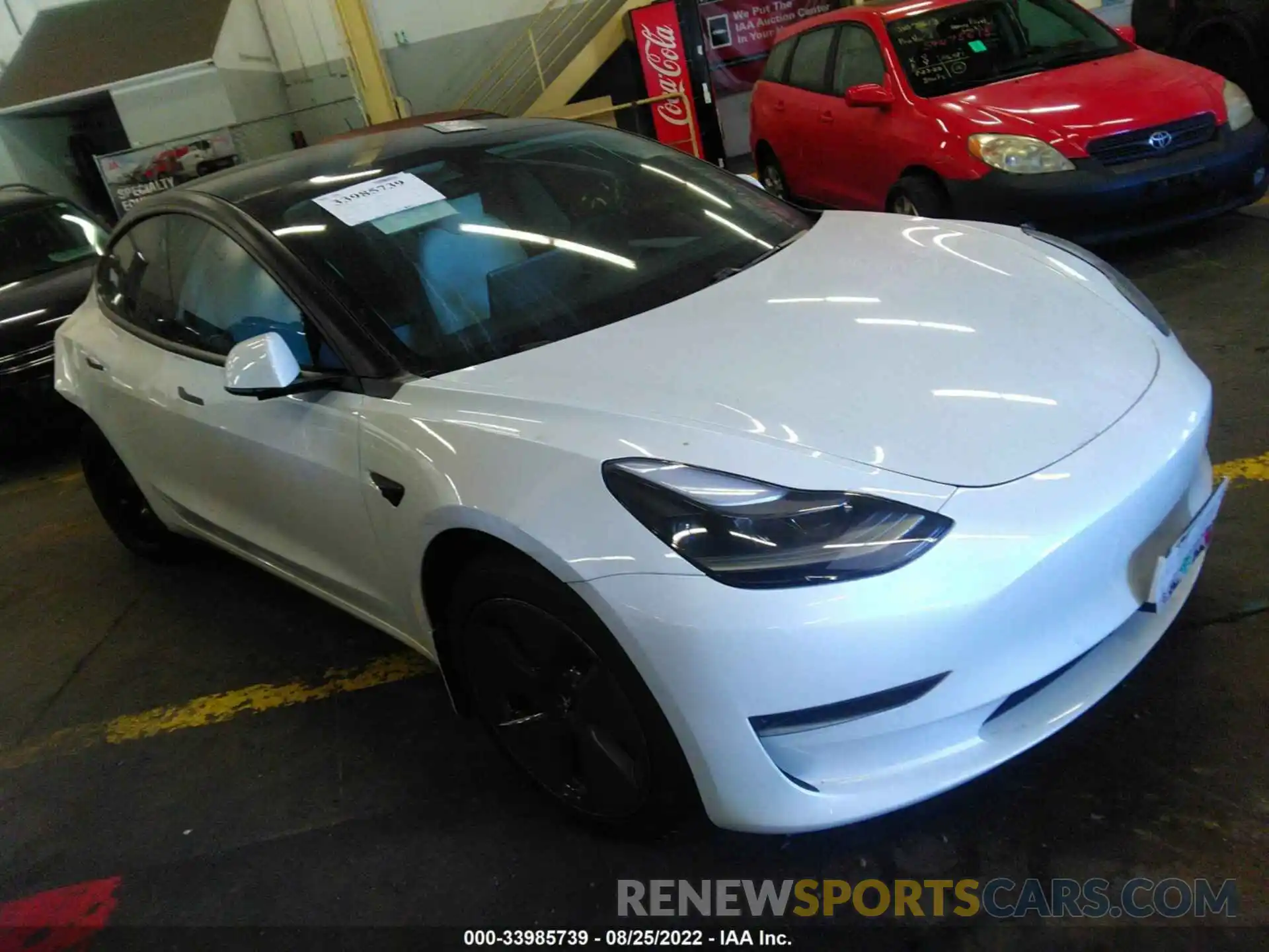 1 Photograph of a damaged car 5YJ3E1EA3MF030090 TESLA MODEL 3 2021