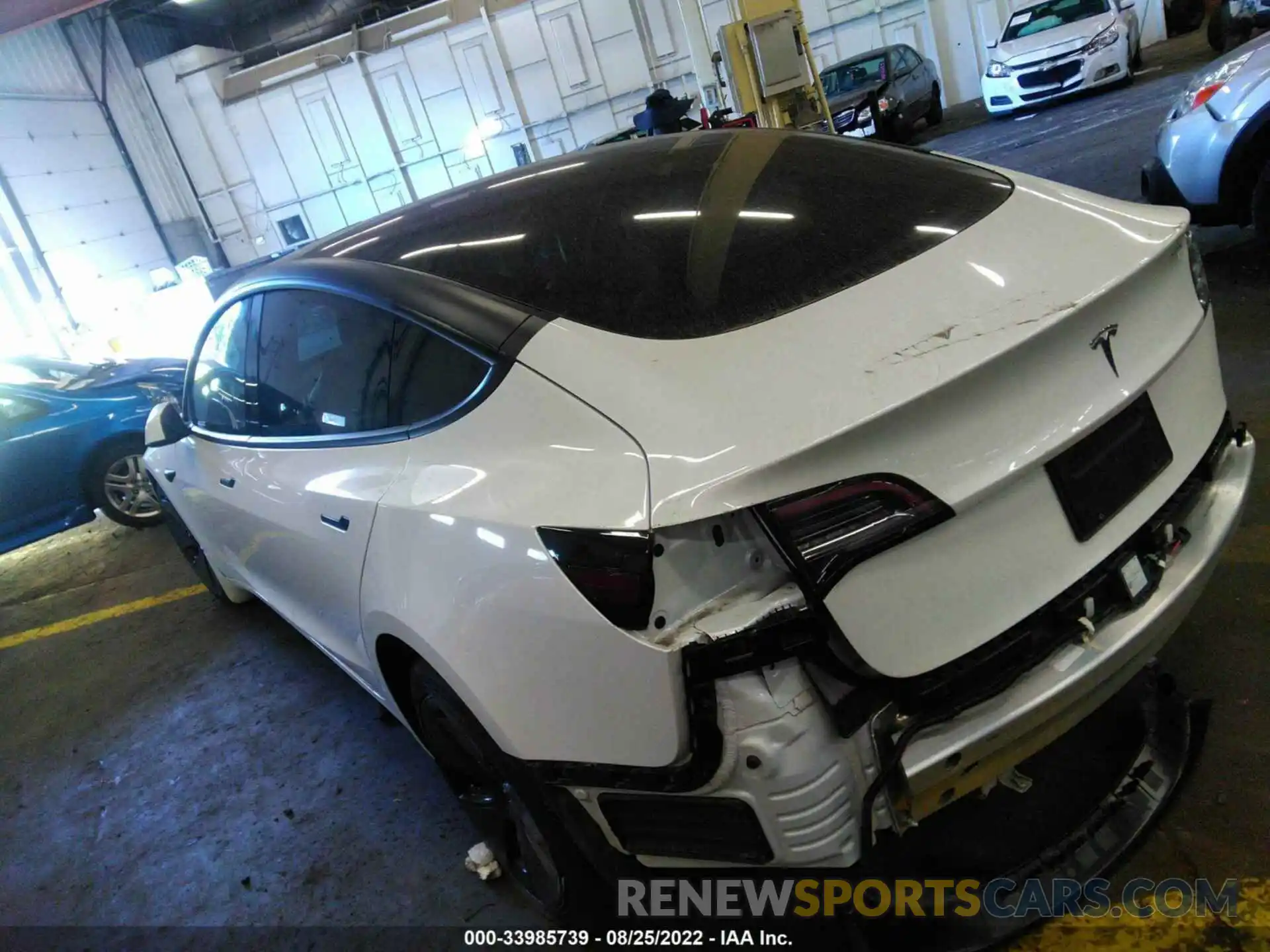 3 Photograph of a damaged car 5YJ3E1EA3MF030090 TESLA MODEL 3 2021