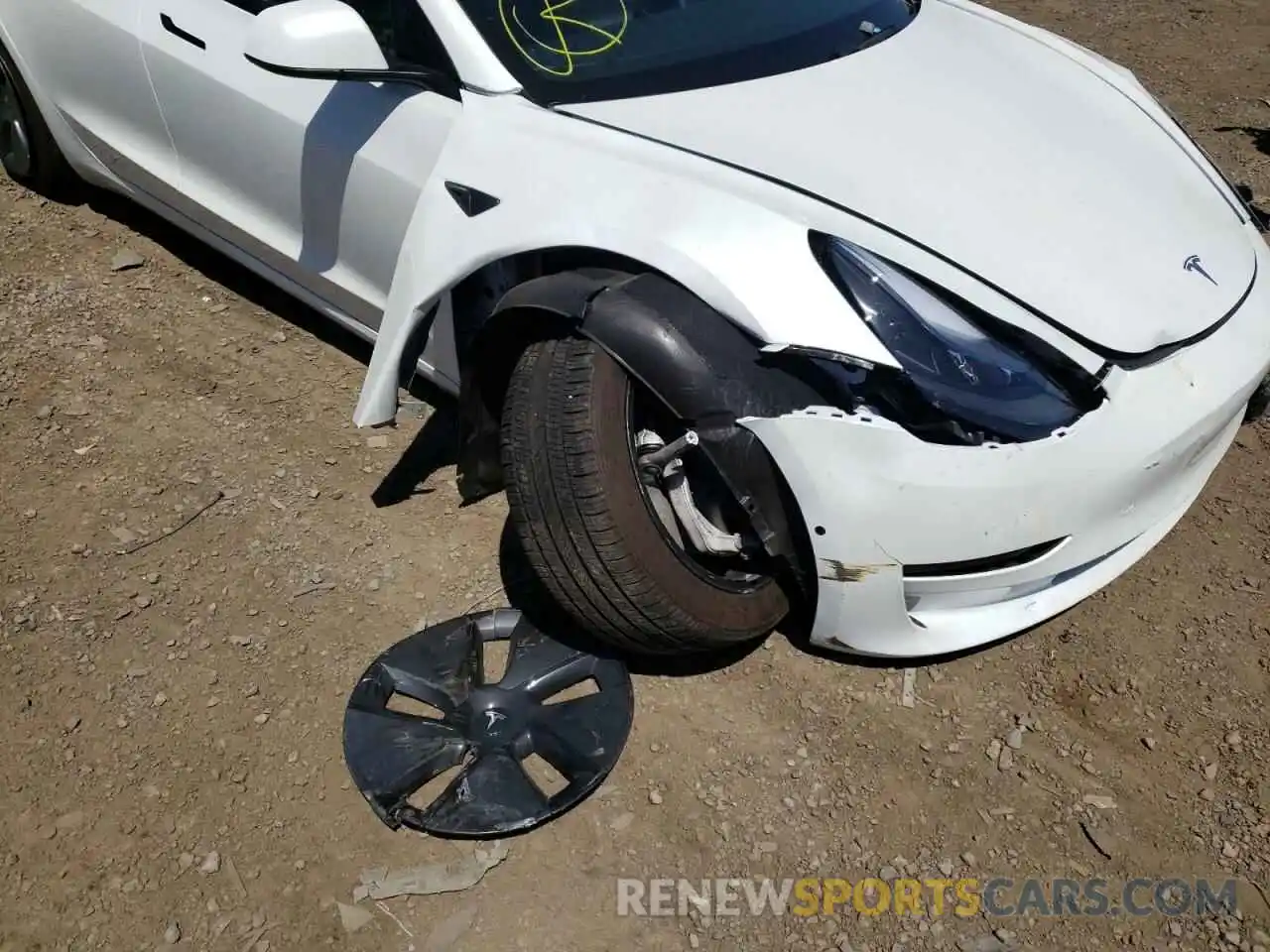 9 Photograph of a damaged car 5YJ3E1EA3MF051134 TESLA MODEL 3 2021