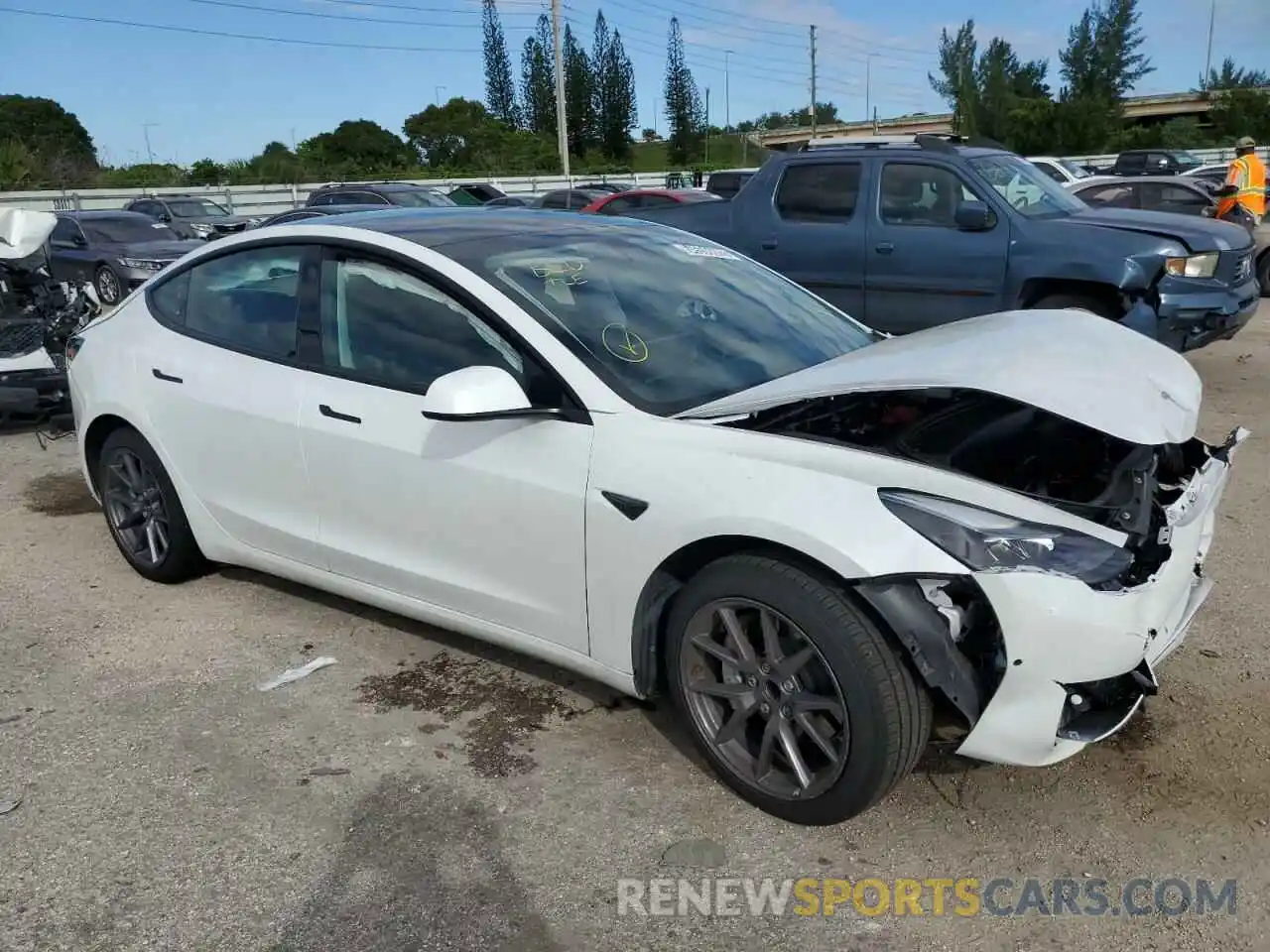 4 Фотография поврежденного автомобиля 5YJ3E1EA3MF087891 TESLA MODEL 3 2021