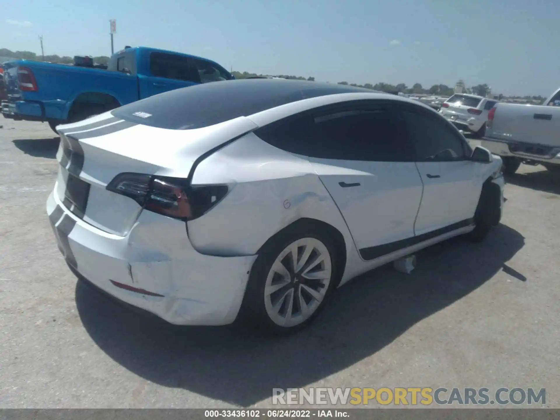 4 Фотография поврежденного автомобиля 5YJ3E1EA3MF097885 TESLA MODEL 3 2021