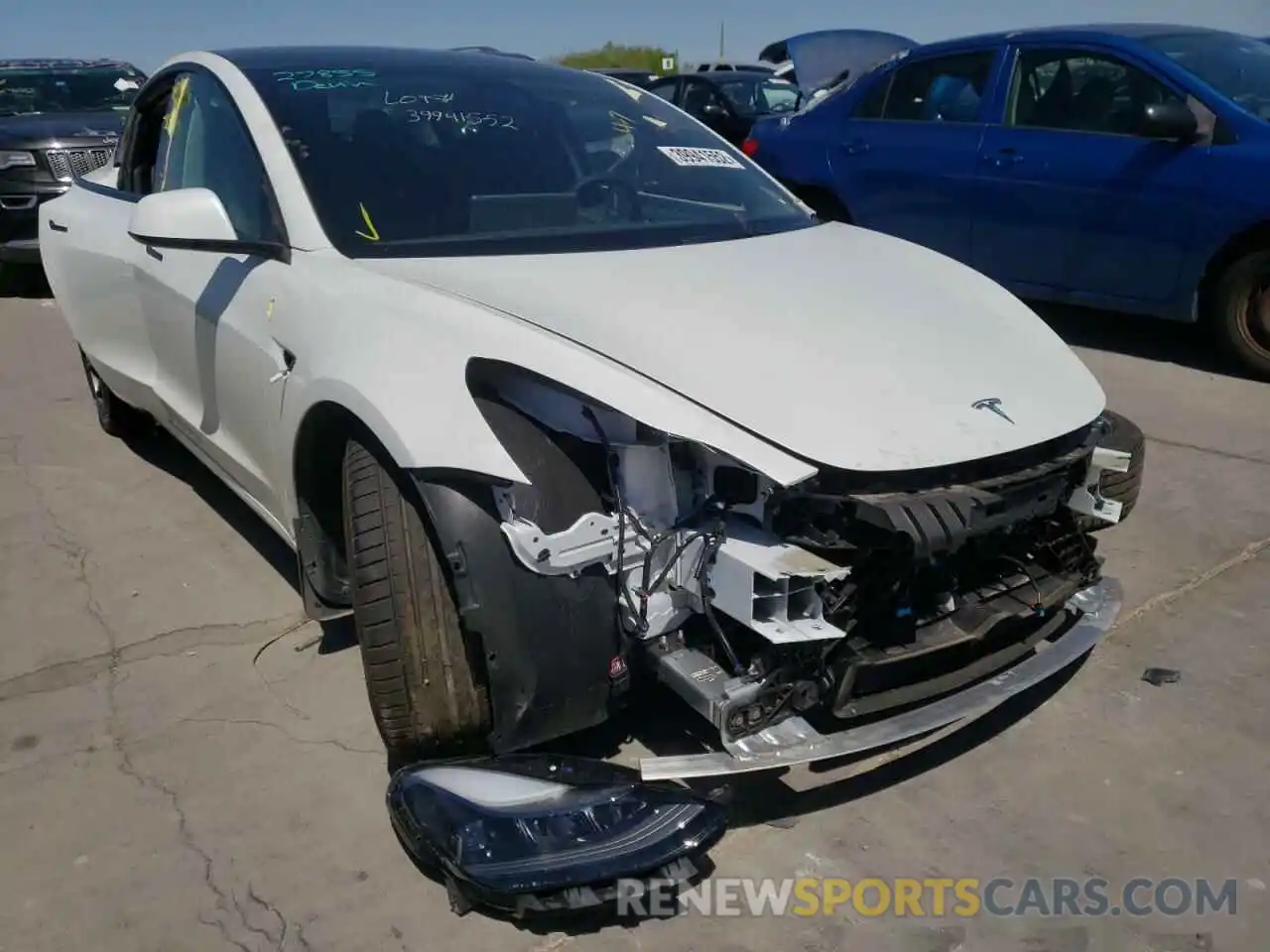 1 Photograph of a damaged car 5YJ3E1EA3MF098261 TESLA MODEL 3 2021