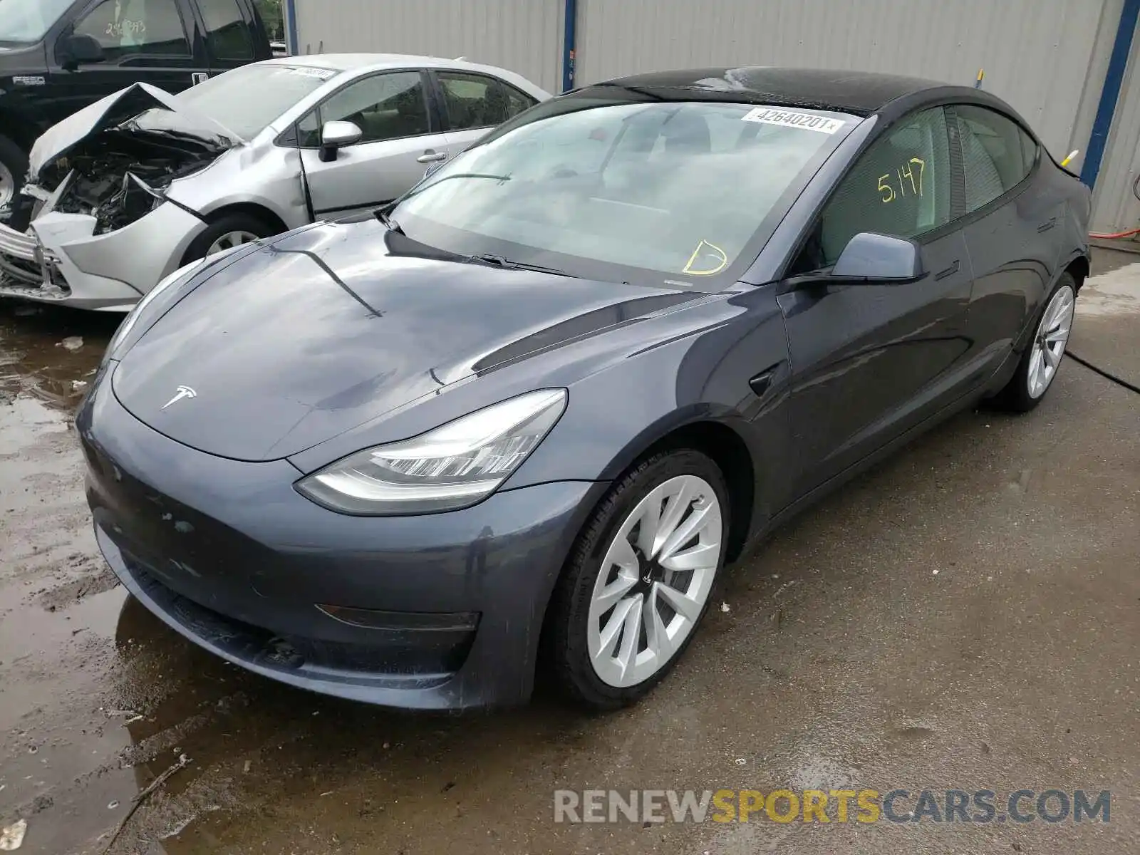 2 Photograph of a damaged car 5YJ3E1EA3MF851092 TESLA MODEL 3 2021