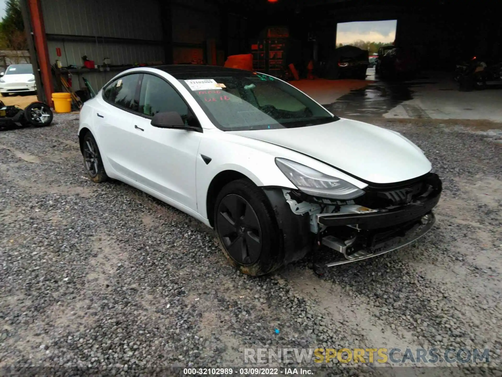 1 Photograph of a damaged car 5YJ3E1EA3MF852078 TESLA MODEL 3 2021