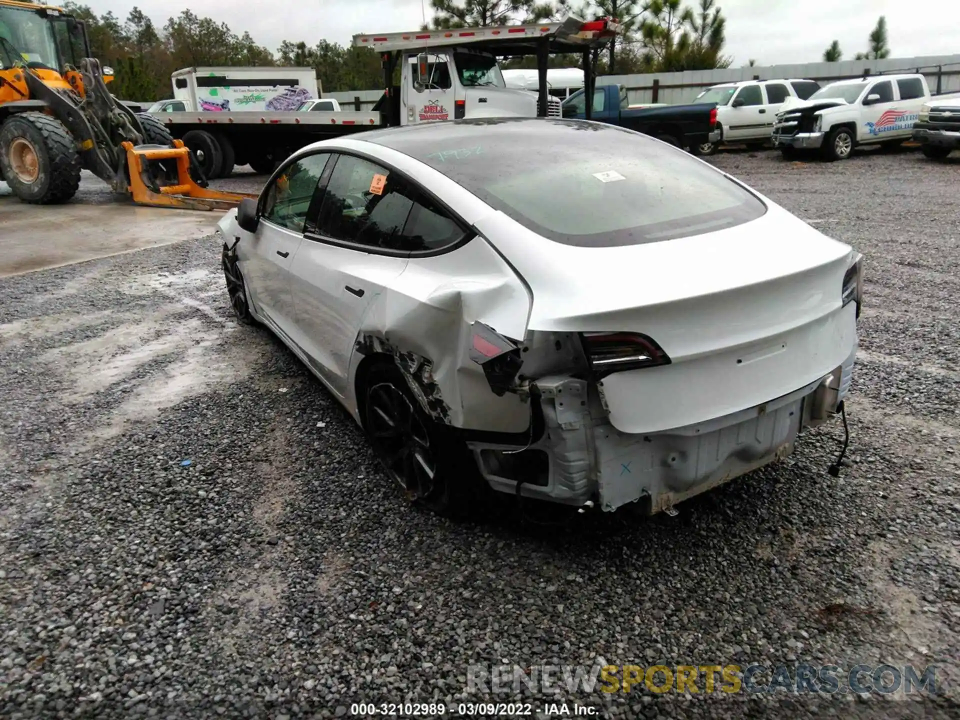 3 Photograph of a damaged car 5YJ3E1EA3MF852078 TESLA MODEL 3 2021