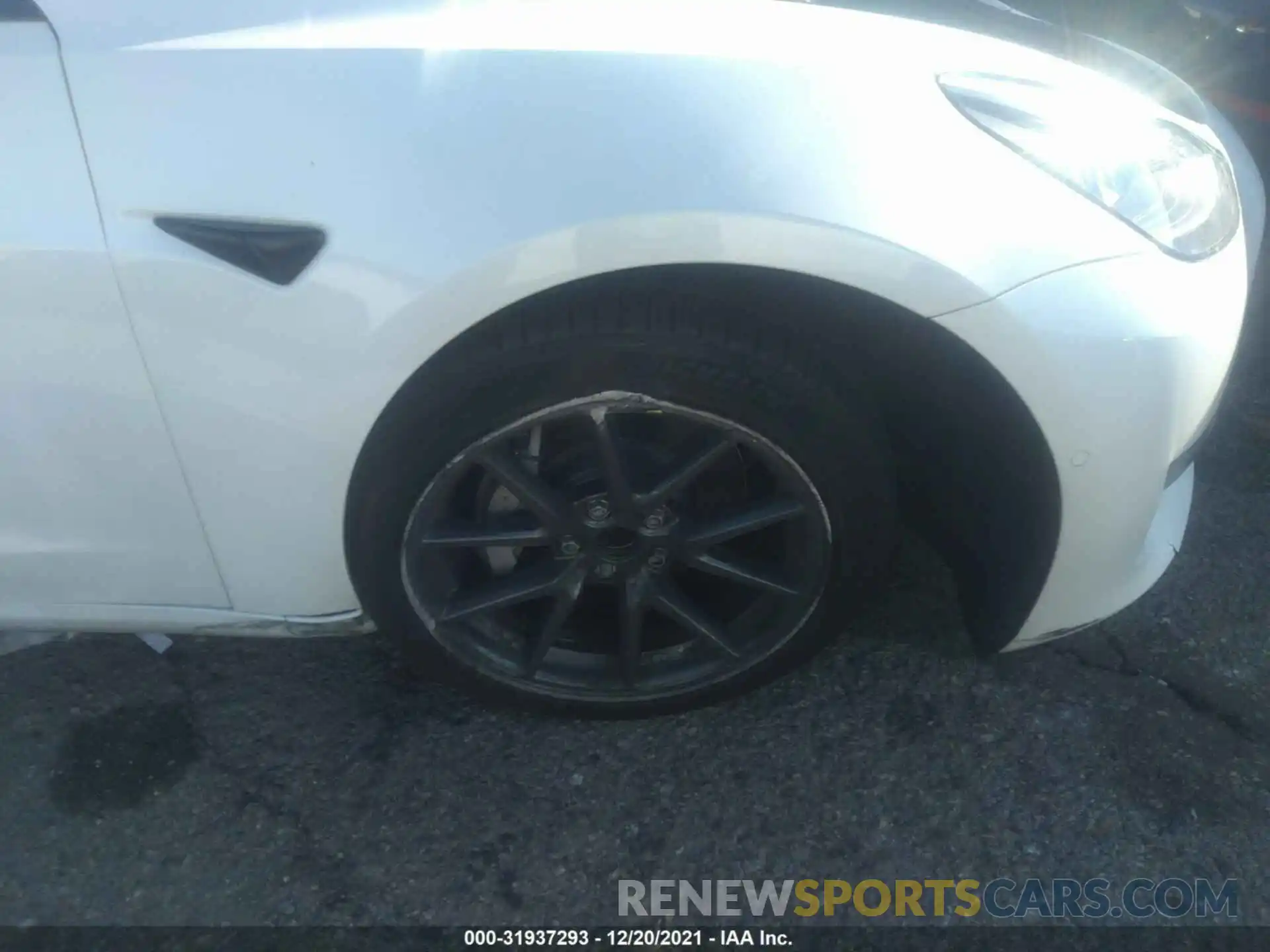 6 Photograph of a damaged car 5YJ3E1EA3MF868068 TESLA MODEL 3 2021