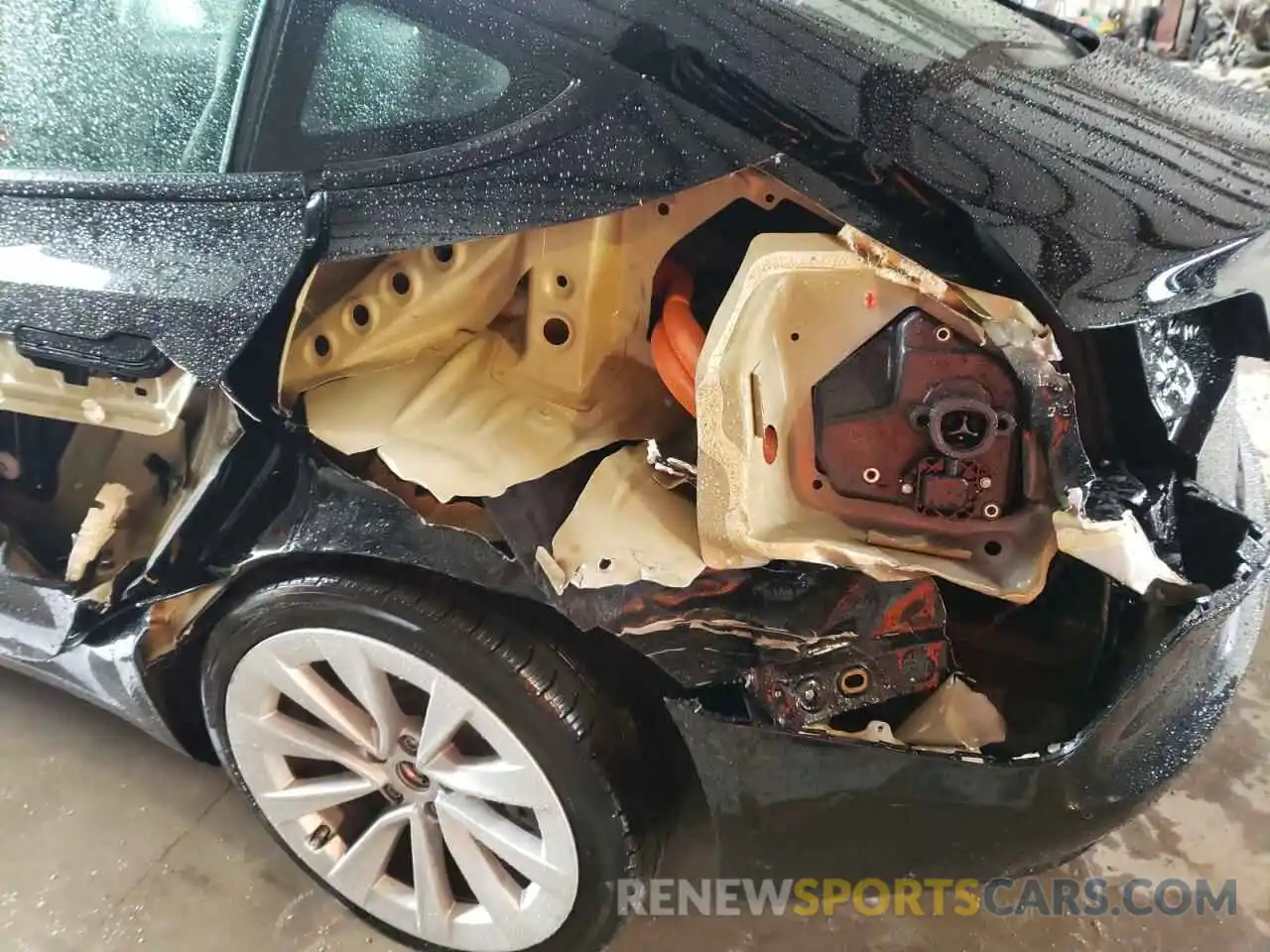 9 Photograph of a damaged car 5YJ3E1EA3MF870175 TESLA MODEL 3 2021