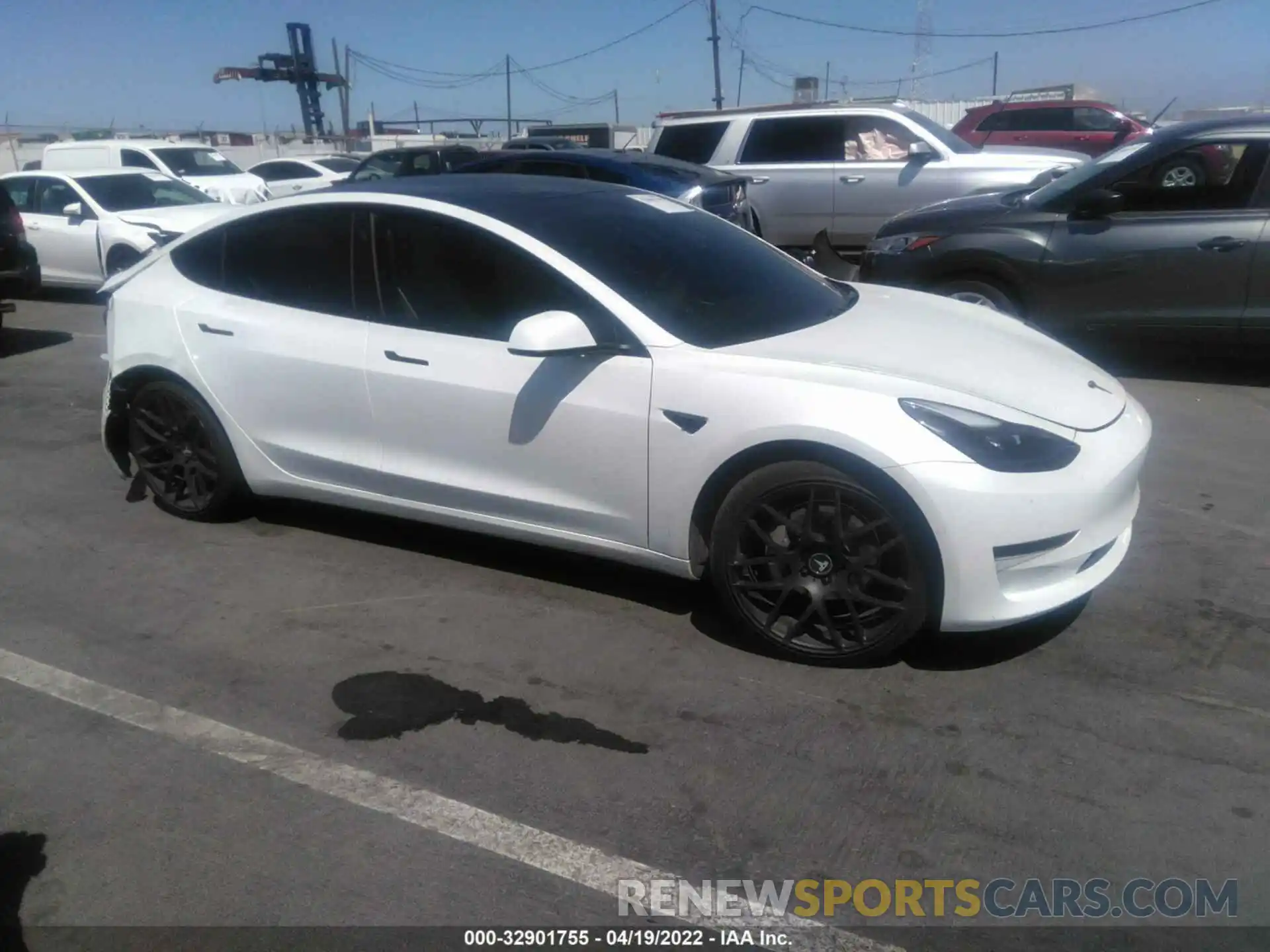 1 Photograph of a damaged car 5YJ3E1EA3MF870760 TESLA MODEL 3 2021