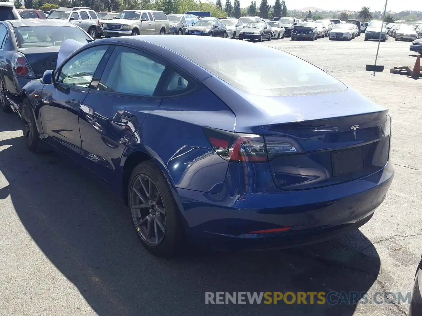 3 Photograph of a damaged car 5YJ3E1EA3MF878826 TESLA MODEL 3 2021