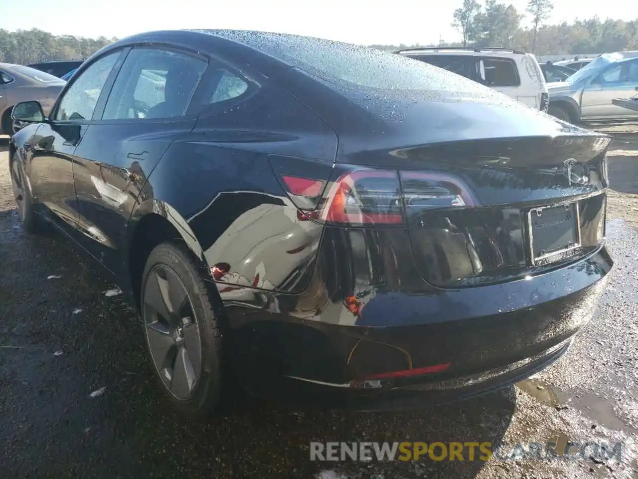 3 Photograph of a damaged car 5YJ3E1EA3MF907130 TESLA MODEL 3 2021